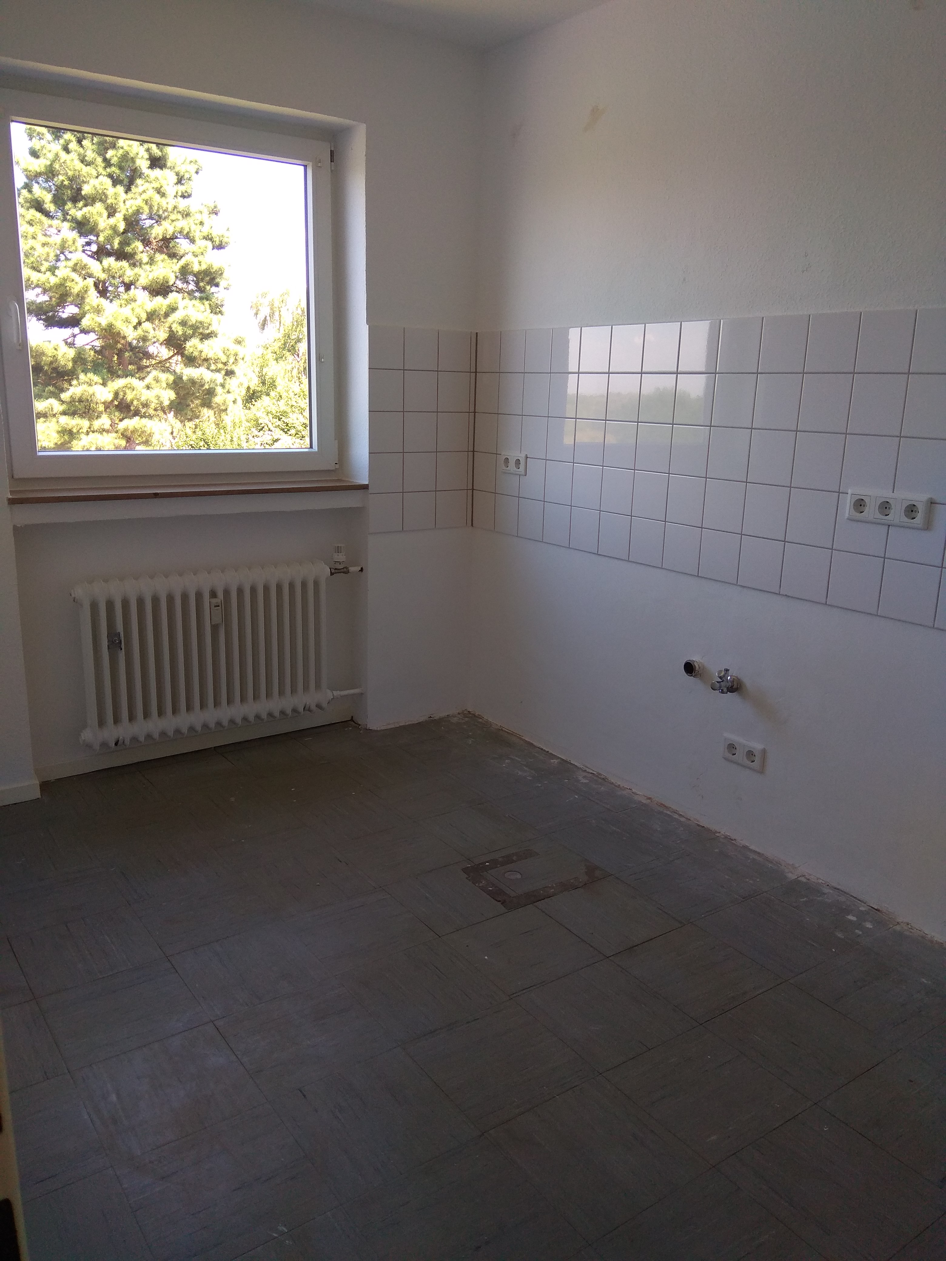 komfortable 3 Zimmer-Wohnung mit Balkon