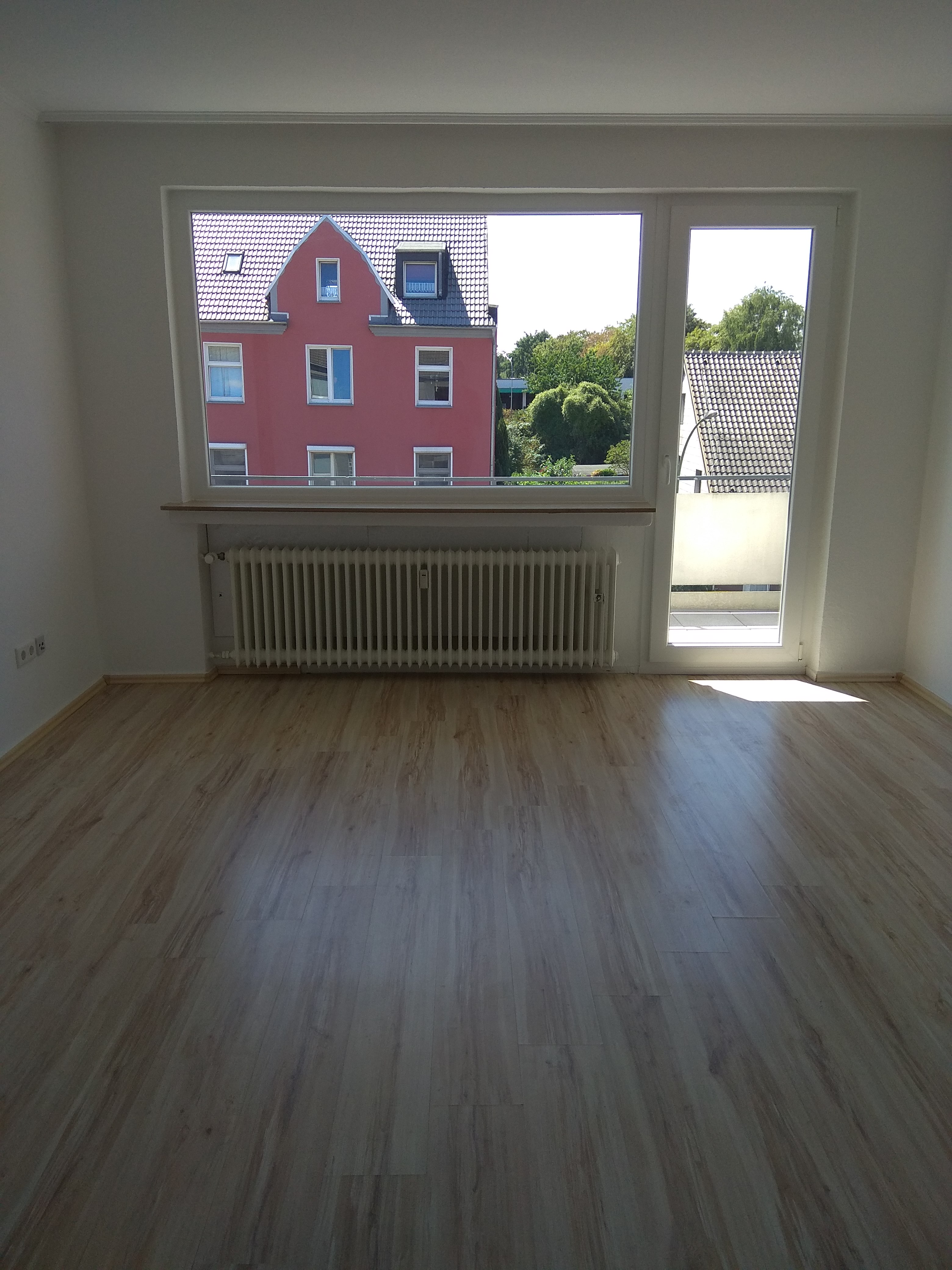 komfortable 3 Zimmer-Wohnung mit Balkon