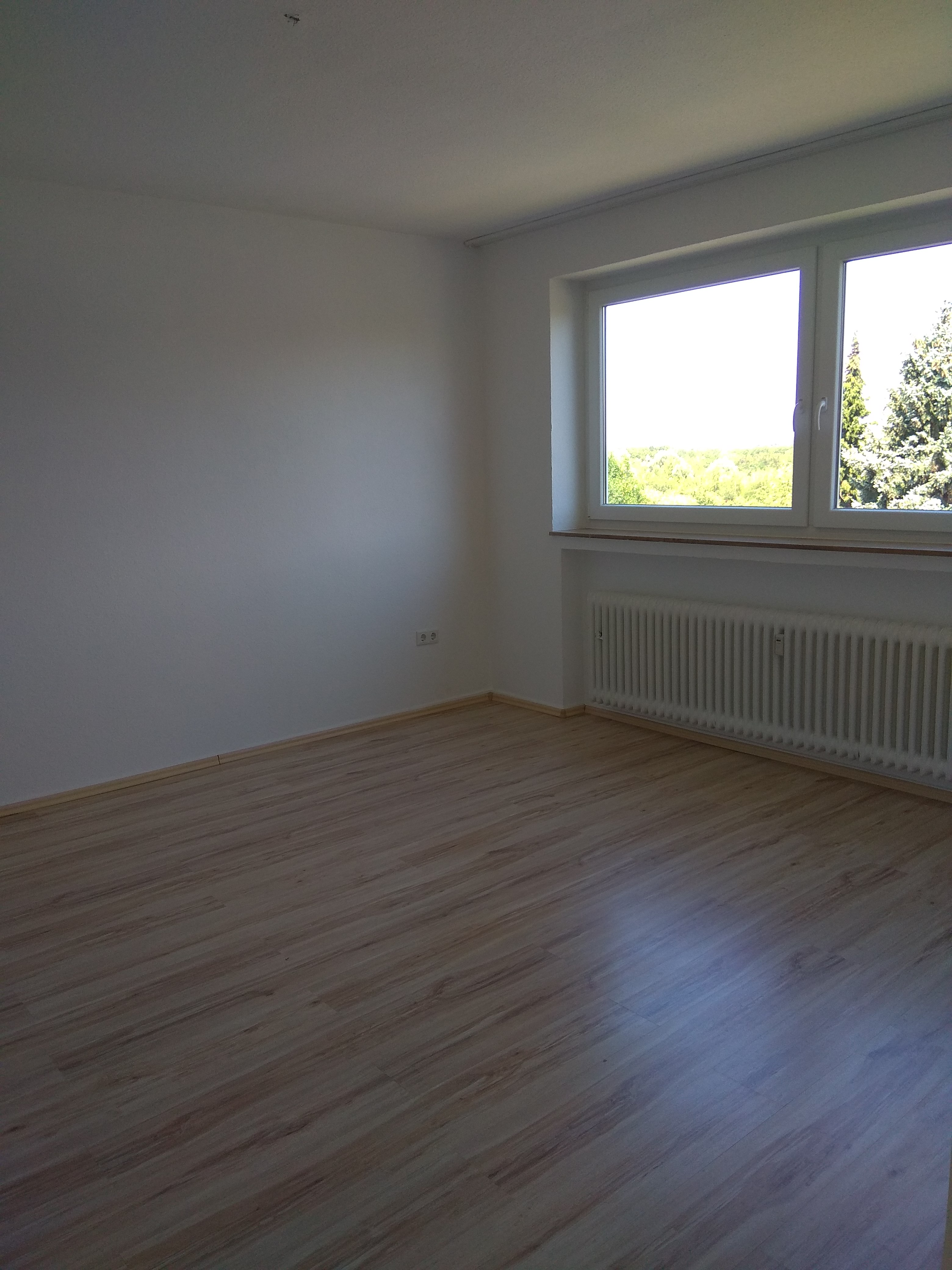 komfortable 3 Zimmer-Wohnung mit Balkon