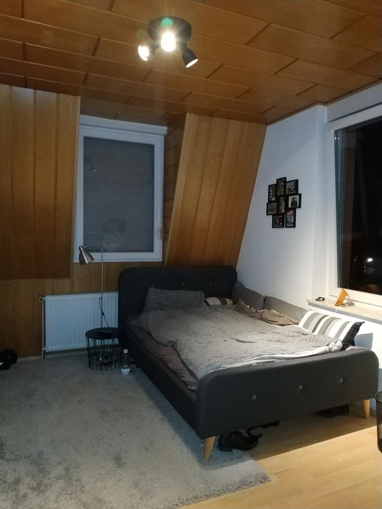 renovierte 4-Zimmer Wohnung mit ca. 136 m²