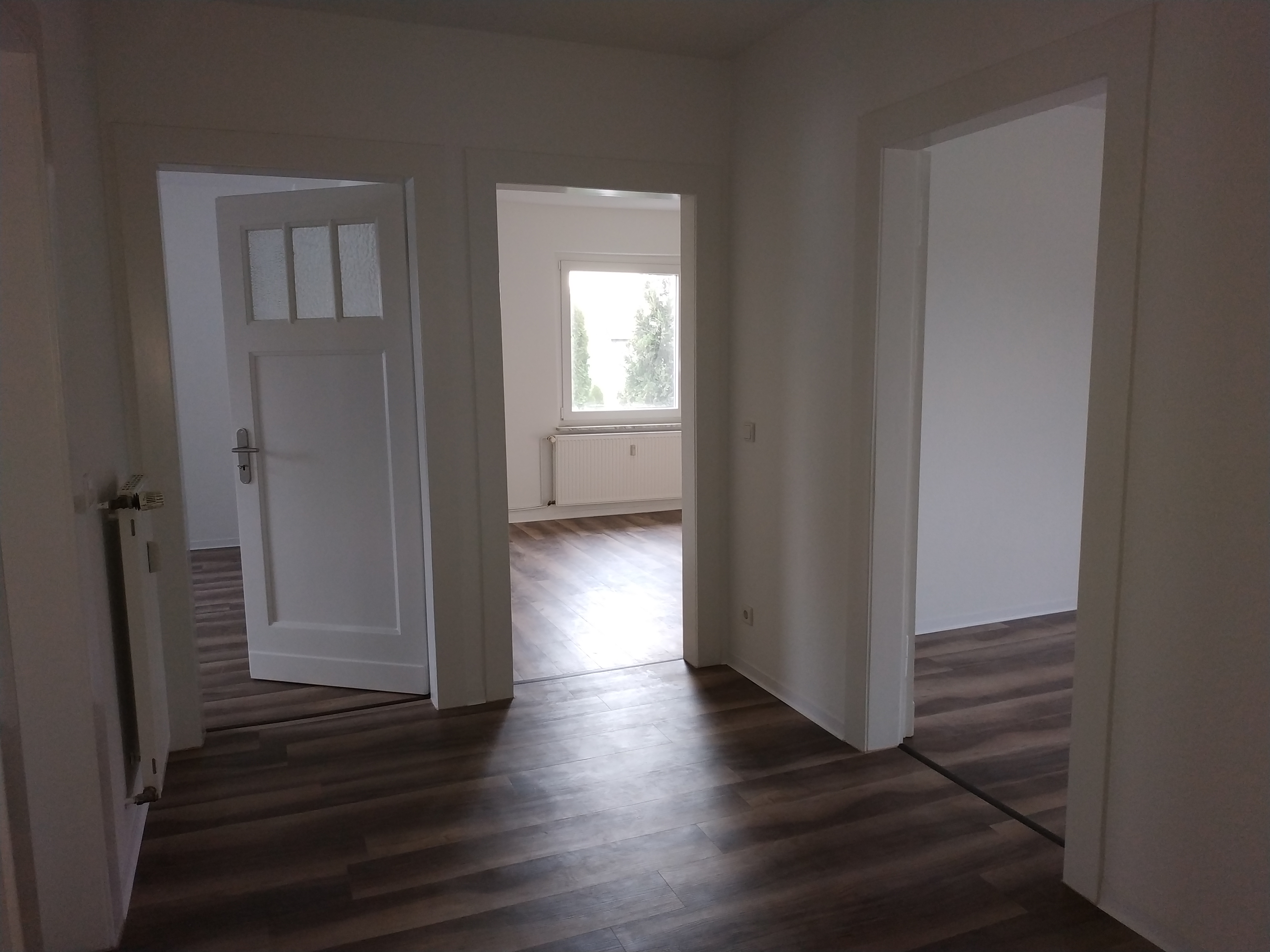 sehr schöne und sanierte 2,5 Zimmer-Wohnung