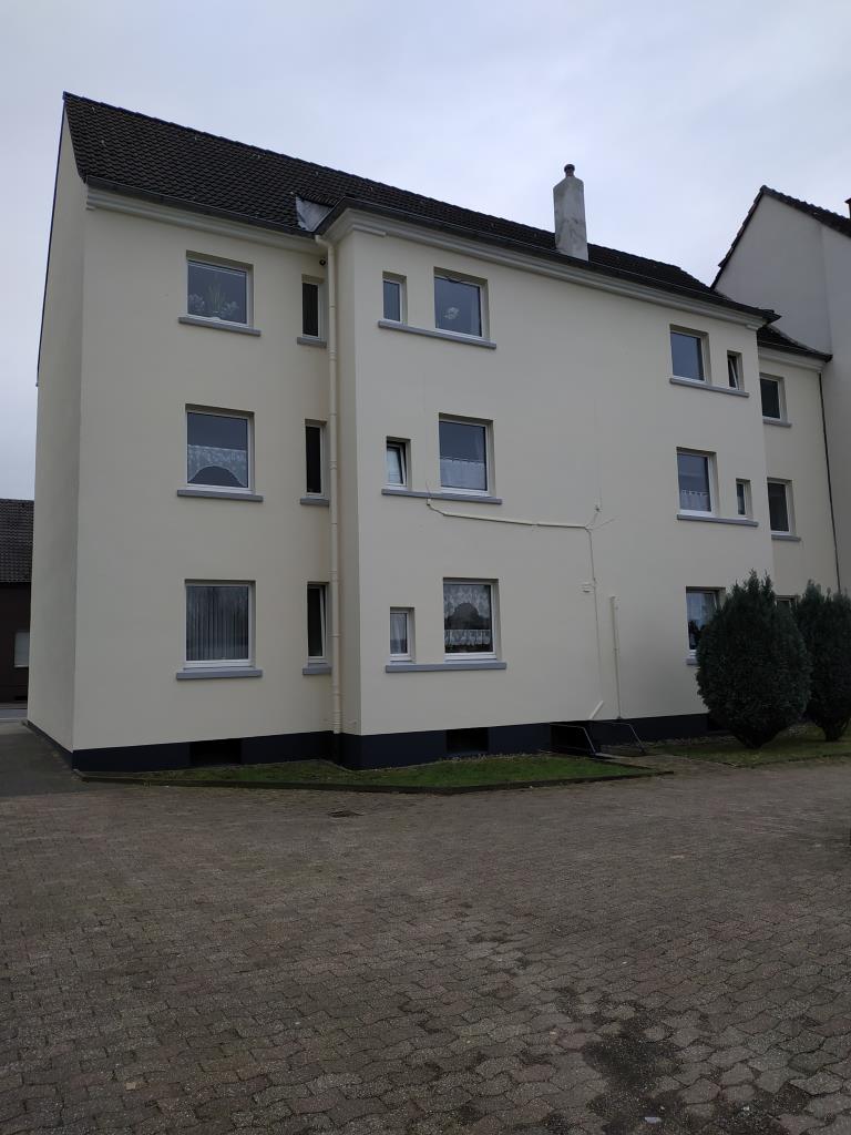 schöne 3,5-Raum Wohnung mit 79 m²