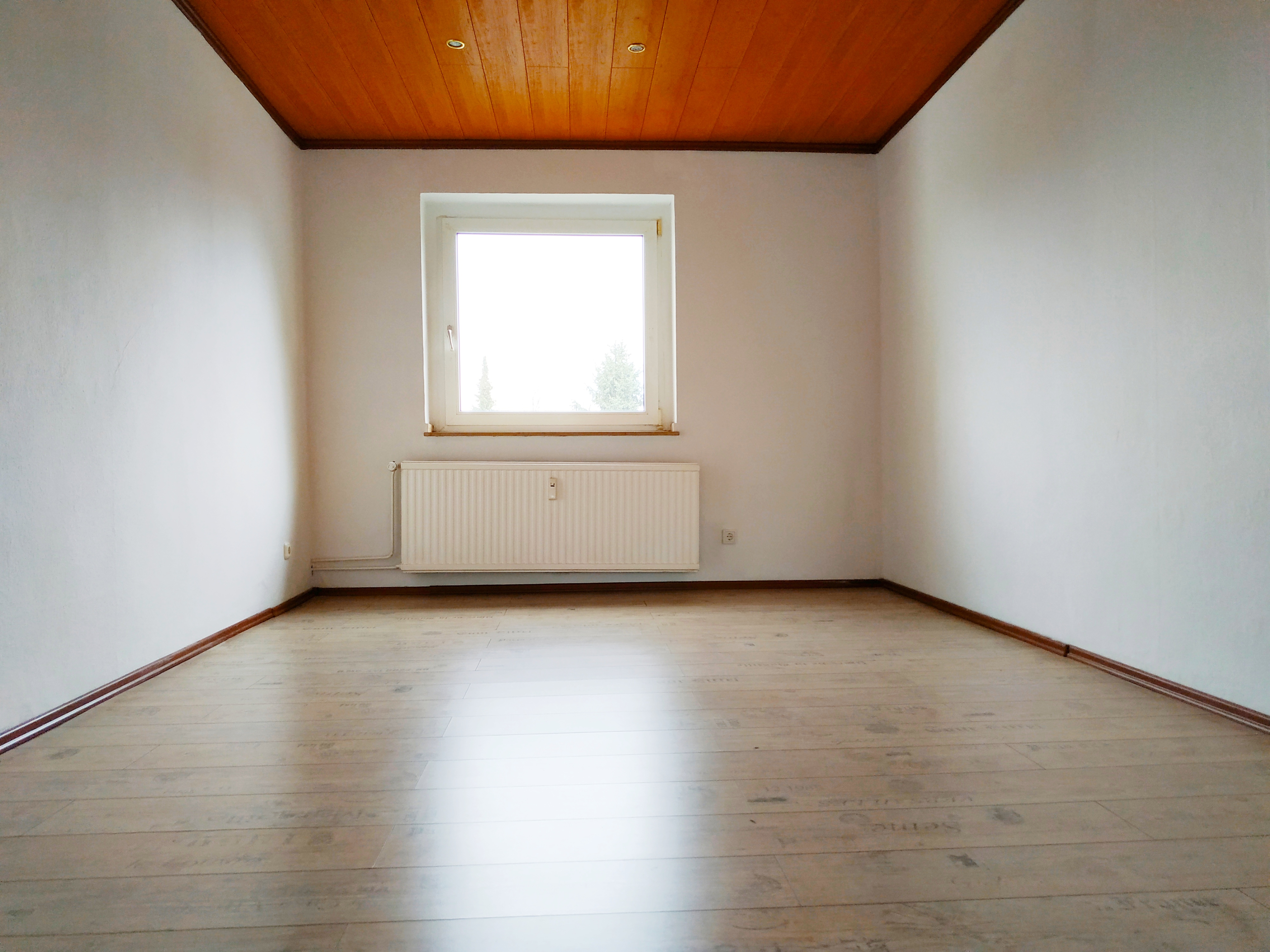schöne lichtdurchflutete 3-Raum Wohnung mit 79 m²