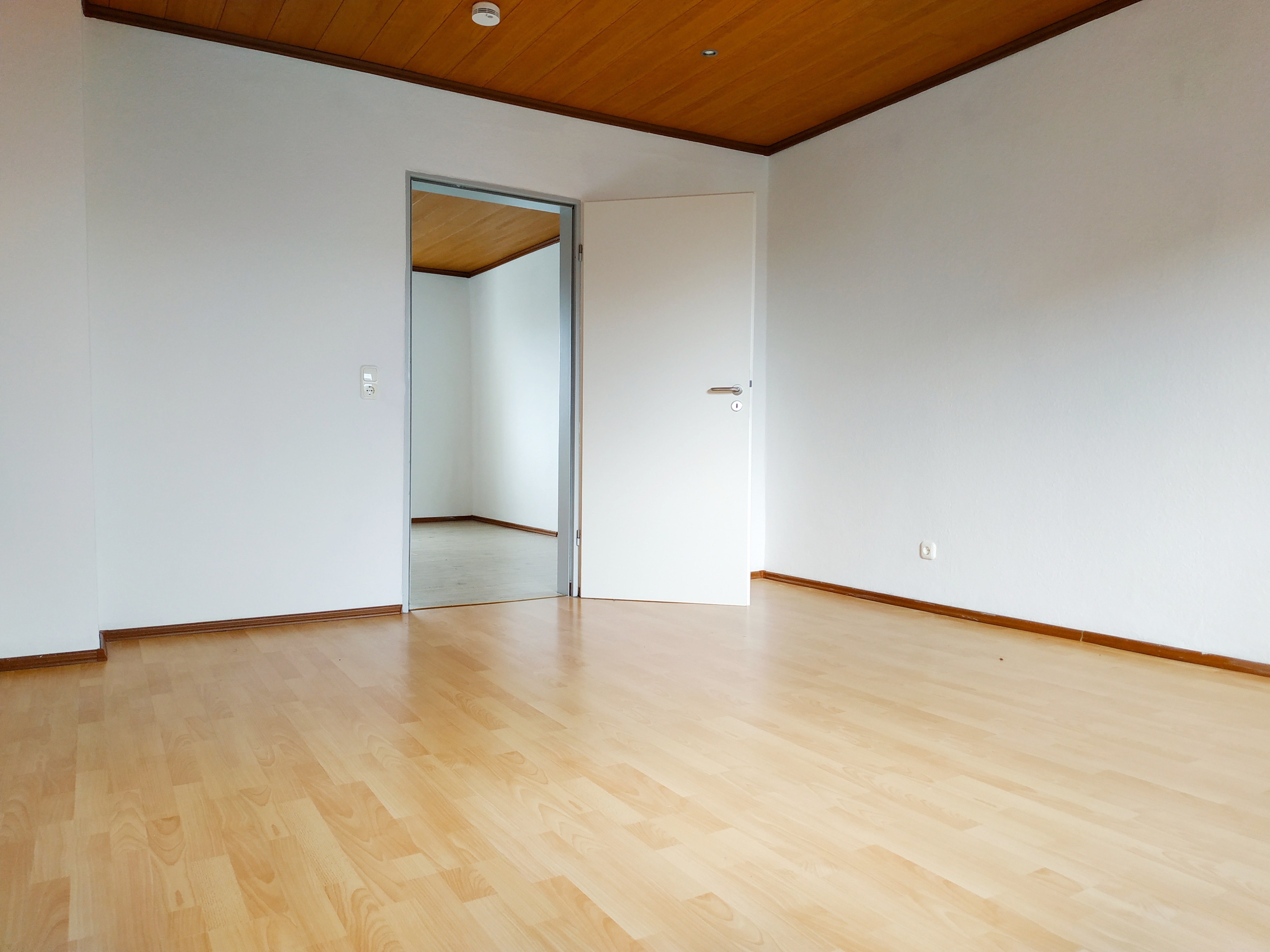 schöne lichtdurchflutete 3-Raum Wohnung mit 79 m²