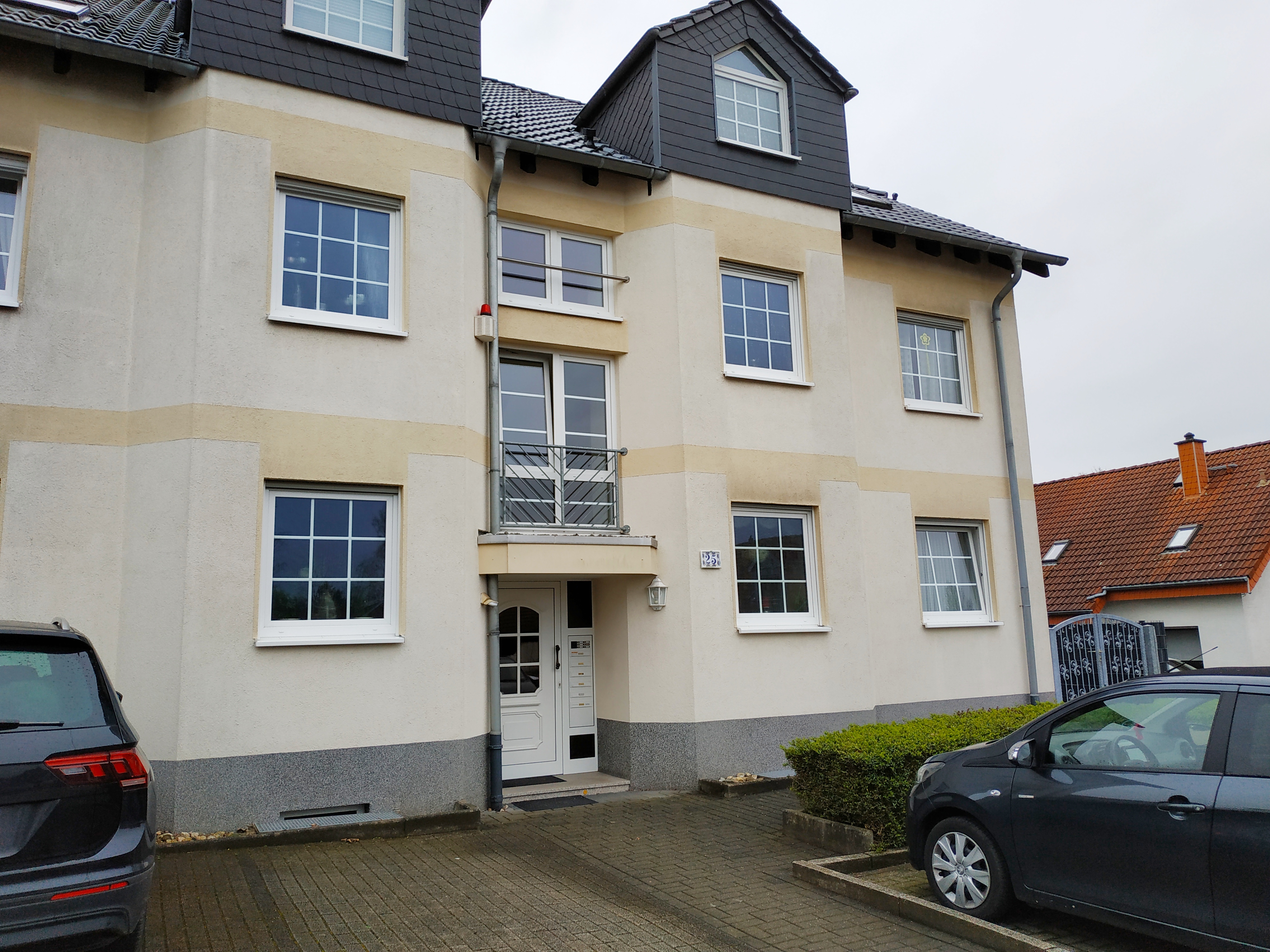64 m² in ruhiger Lage mit Garten und Stellplatz!