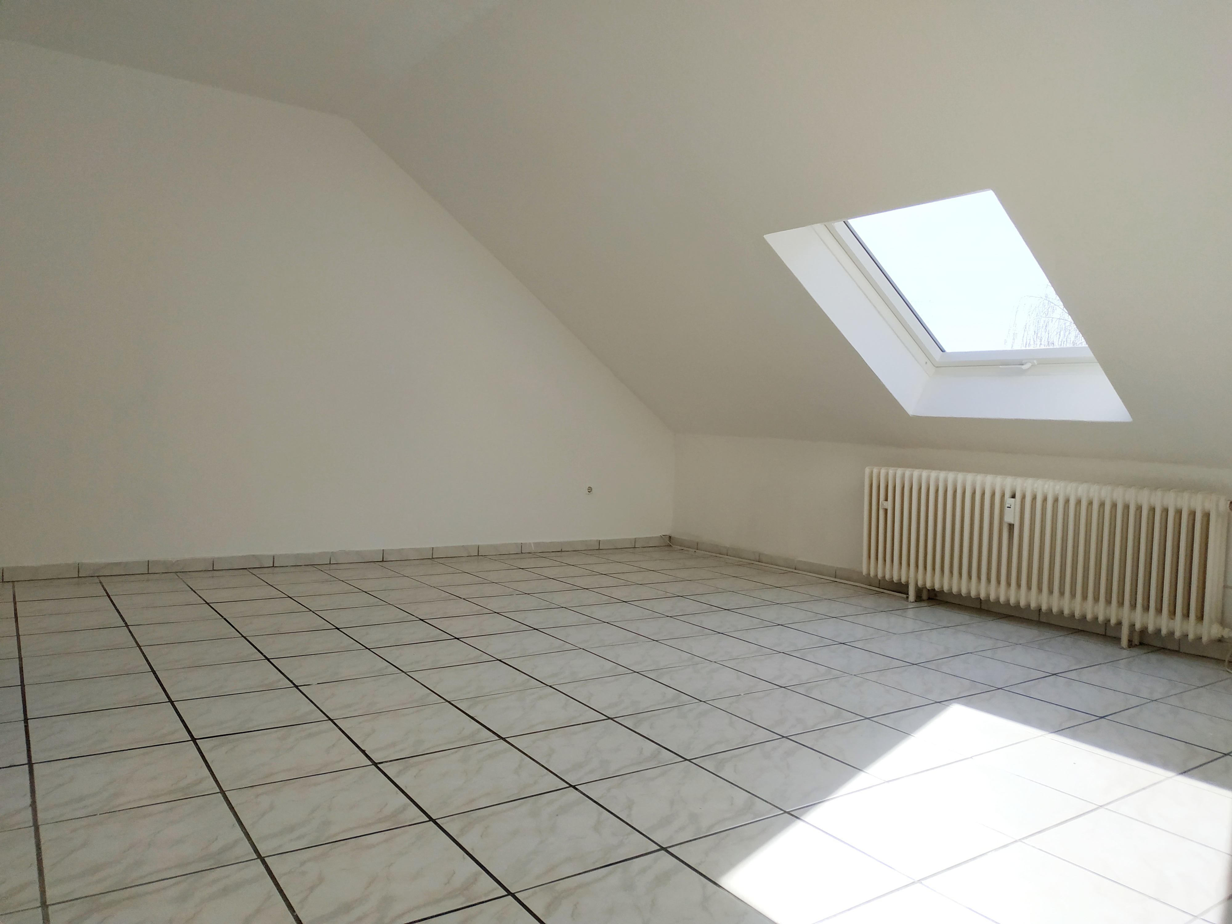 Sehr schöne 3 Zimmer Wohnung in ruhiger Lage