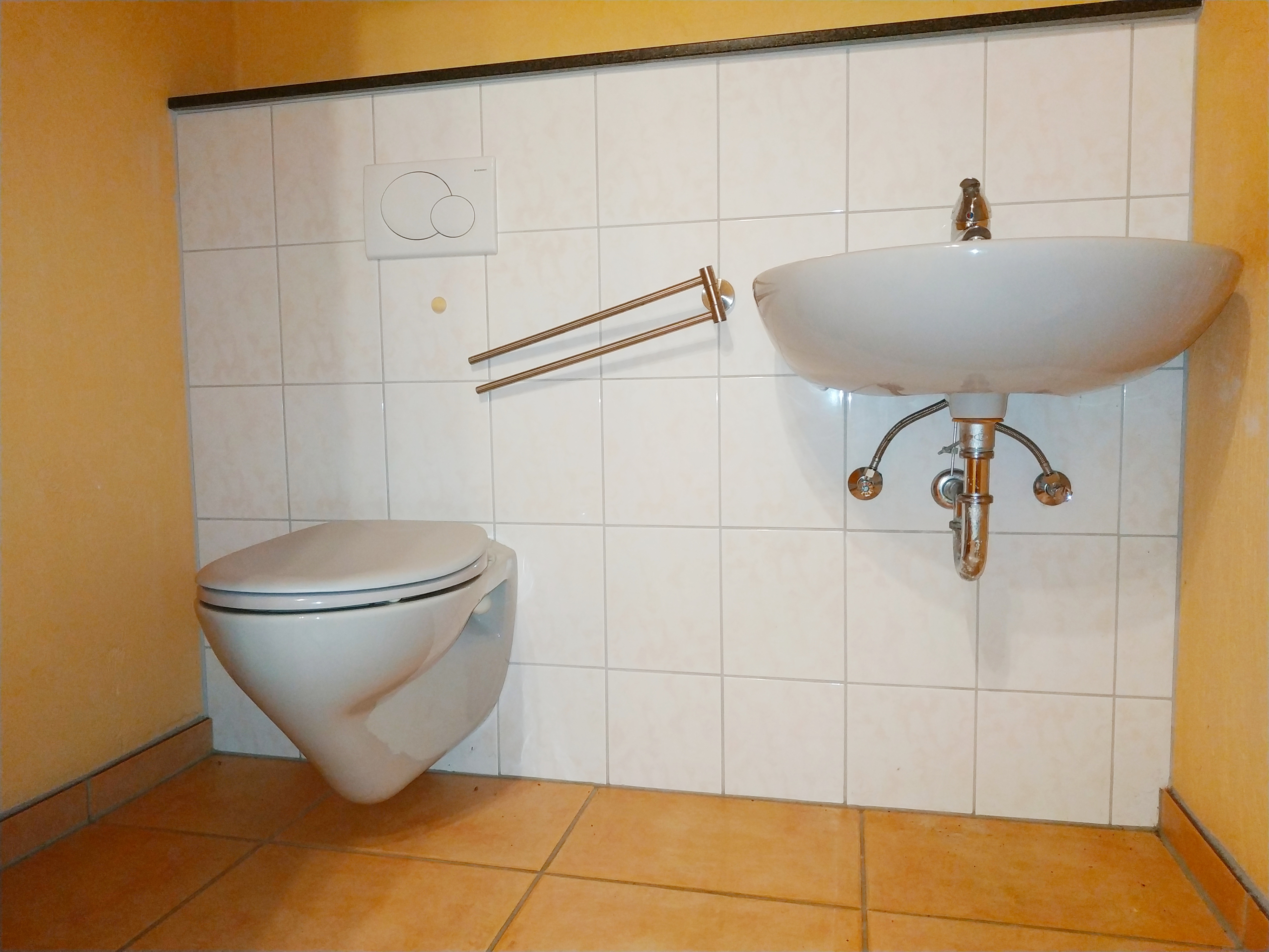 Büro-/Lagerräume in ruhiger Wohngegend mit ca. 108 m² Nfl.