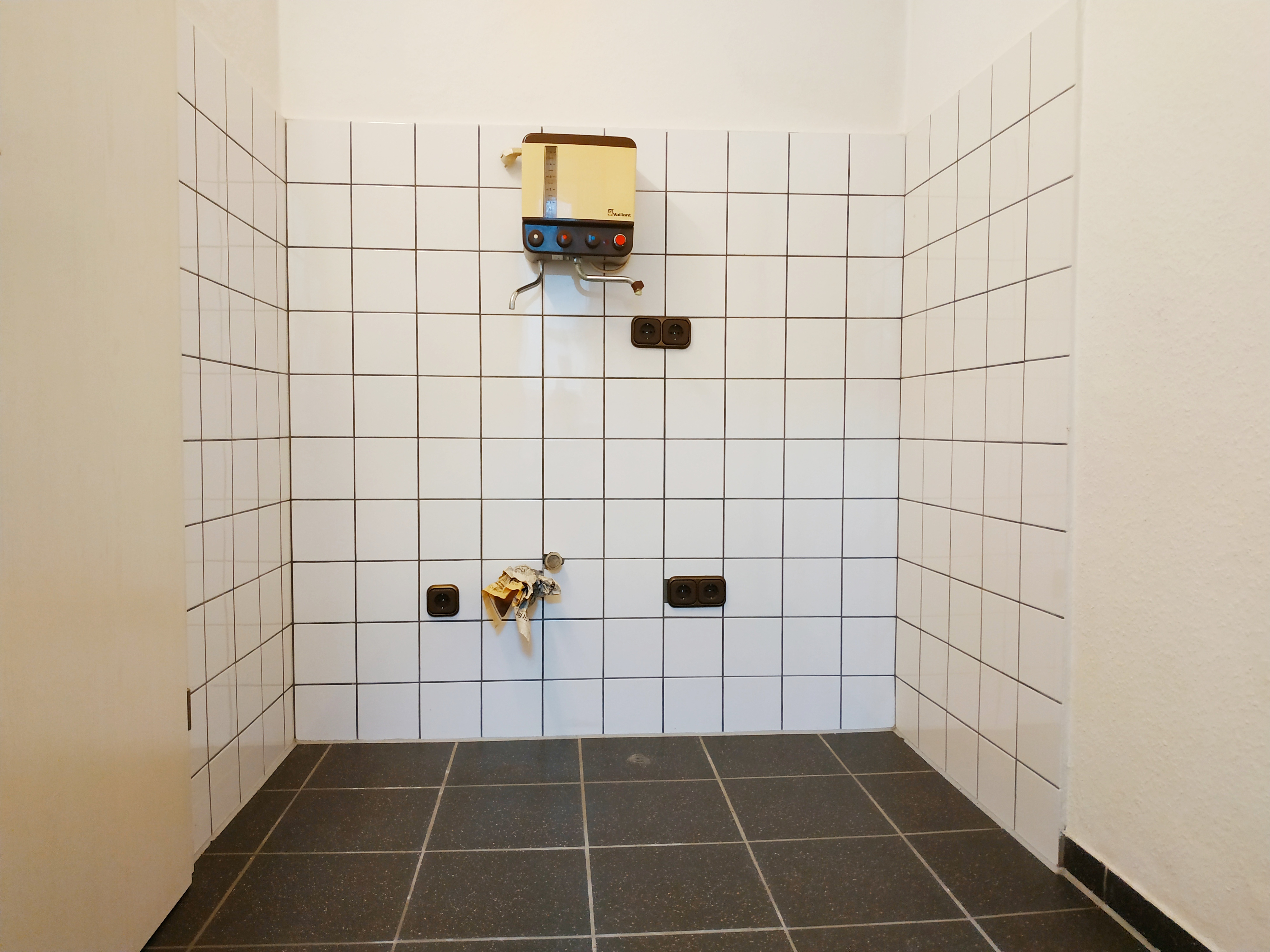 Büro-/Lagerräume in ruhiger Wohngegend mit ca. 108 m² Nfl.