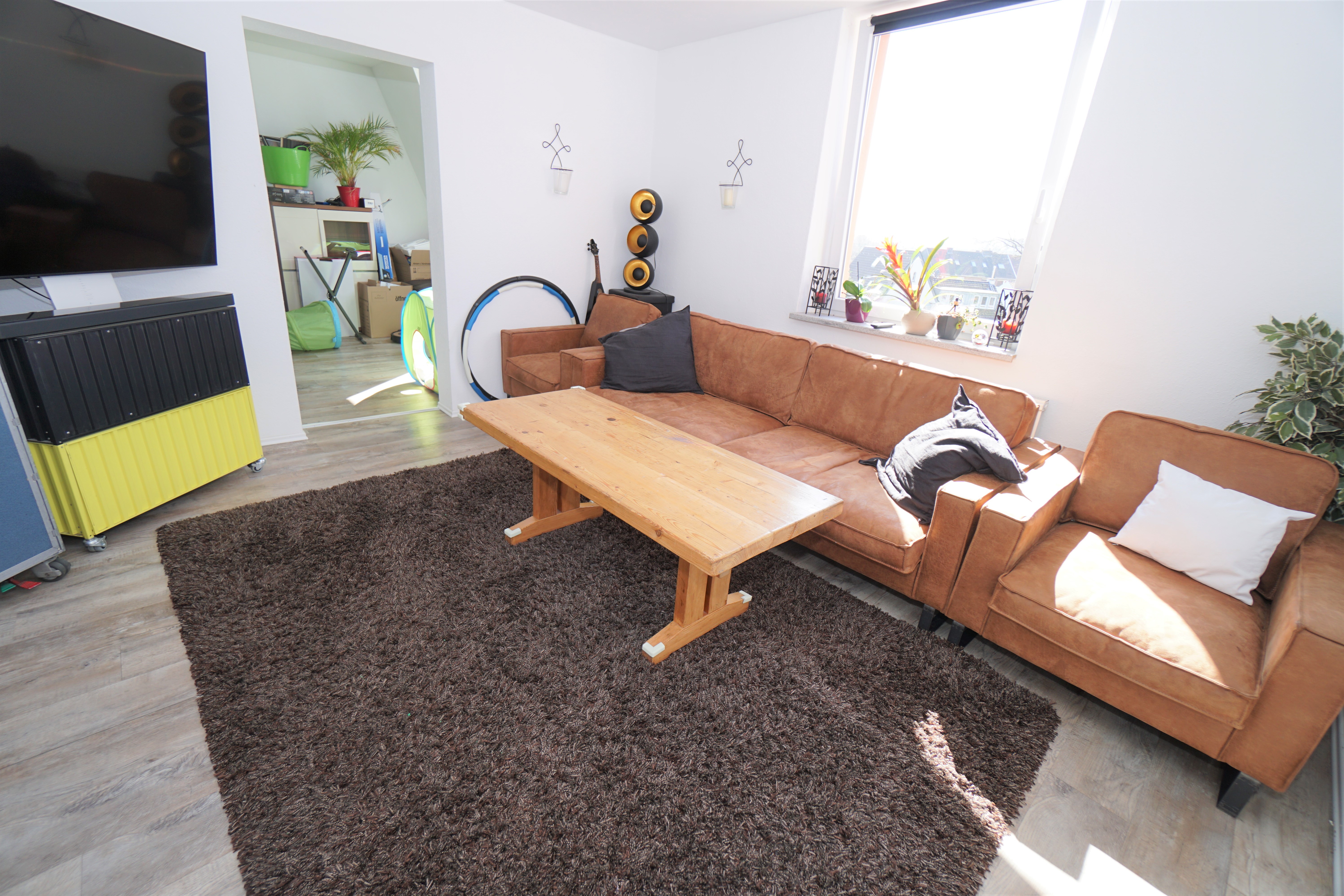 Leben & Homeoffice im schönem Altbau!
