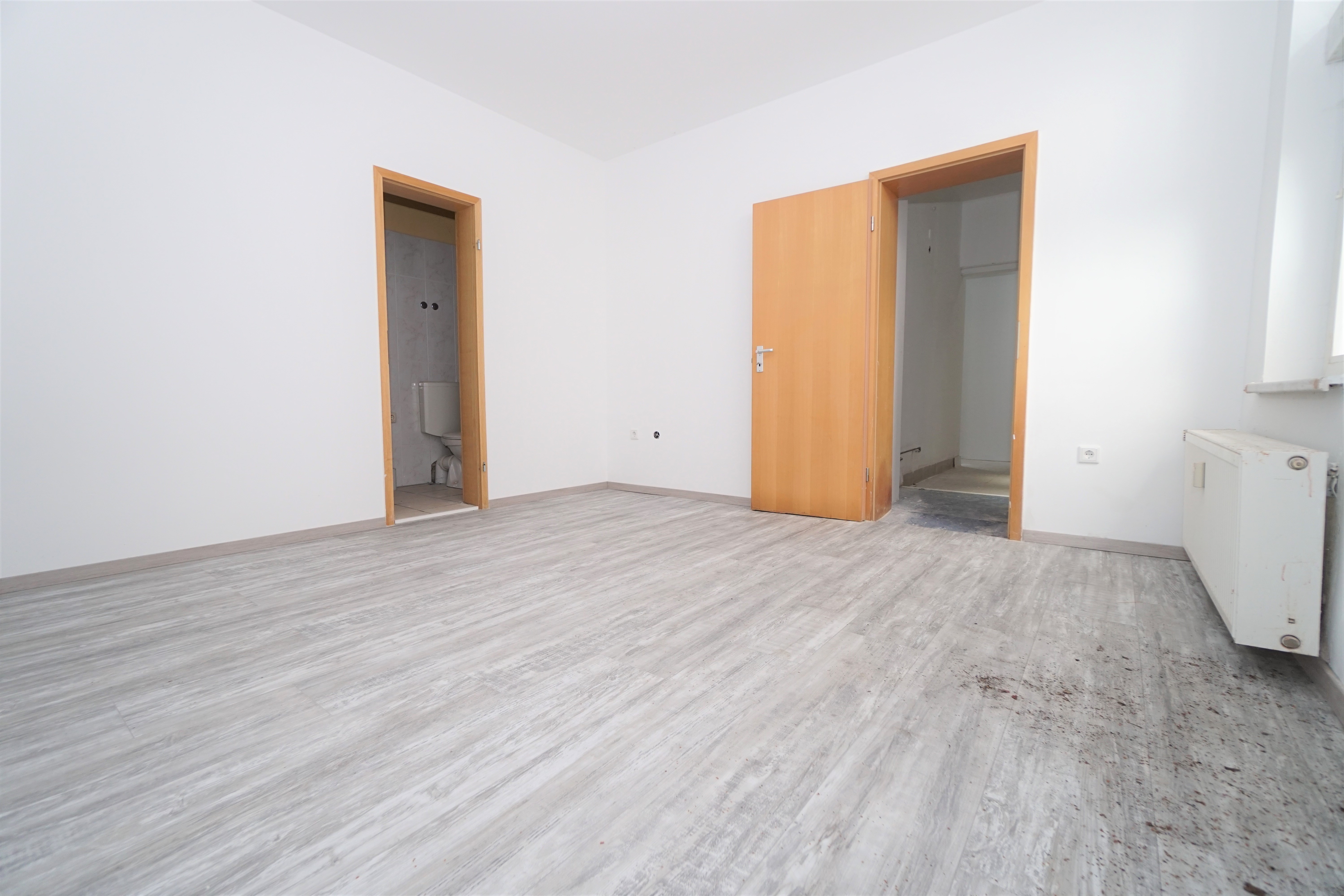 Leben wie im Haus mit eigenem Eingang! Paketkauf möglich!