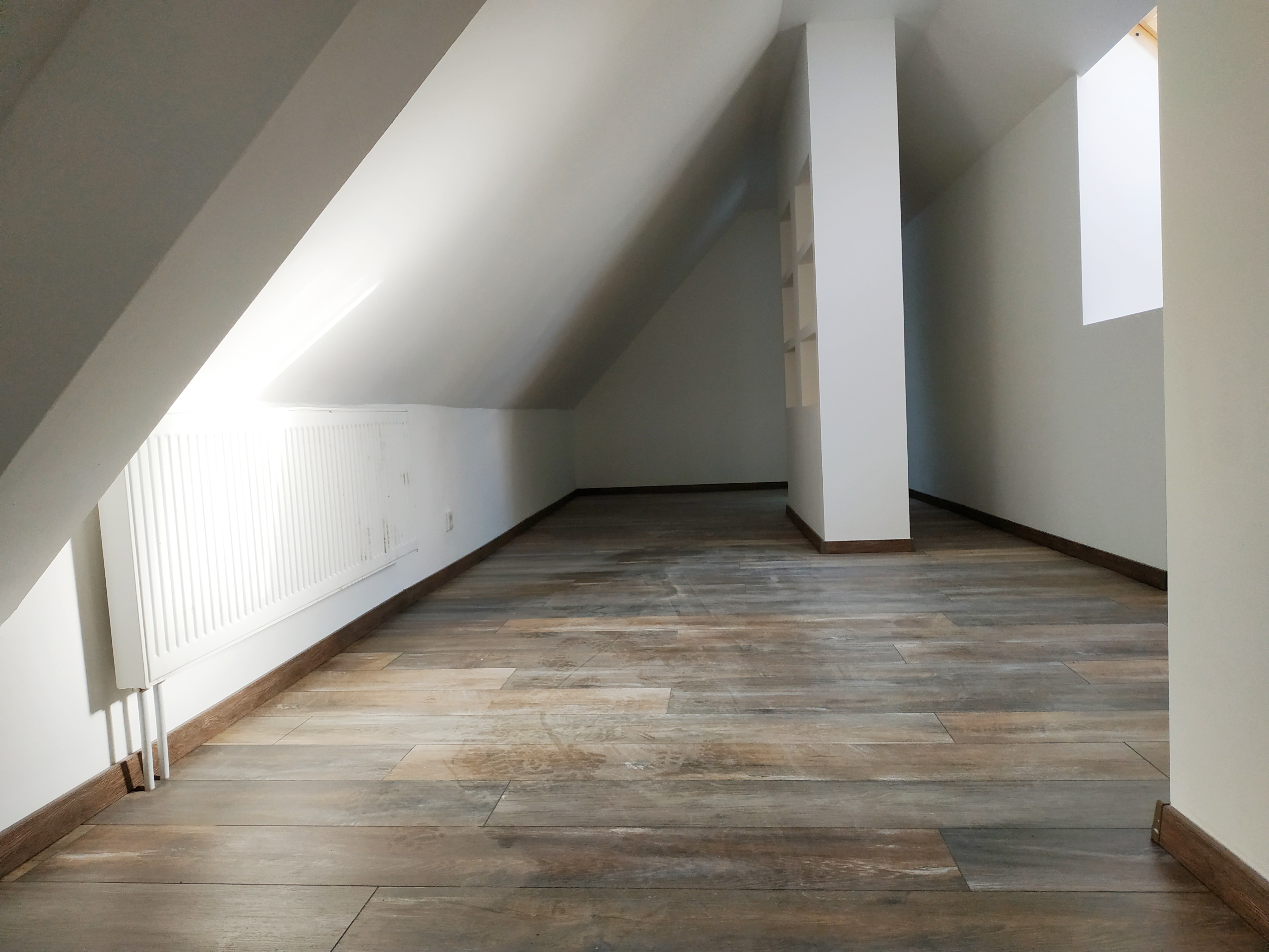 Renovierte ETW mit eigenem Eingang! Paketkauf möglich!