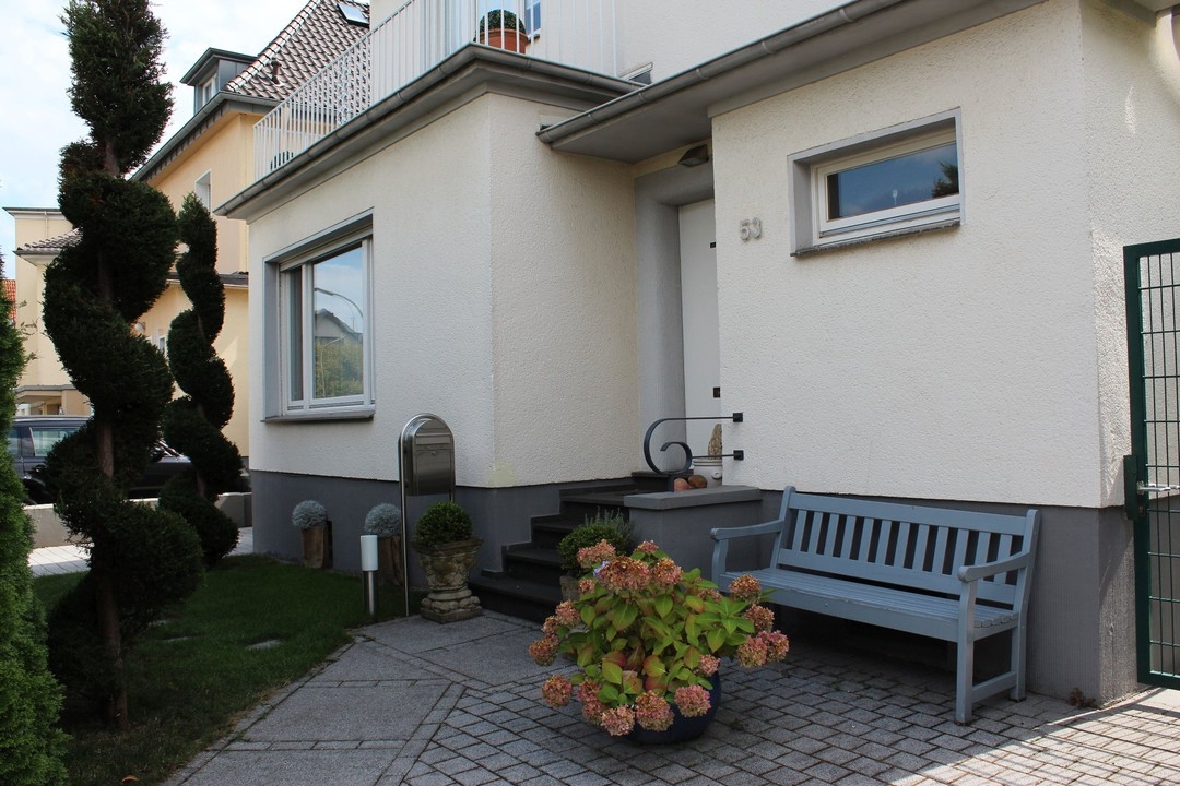 Freistehendes Familiendomiziel im Godesberger Villenviertel!