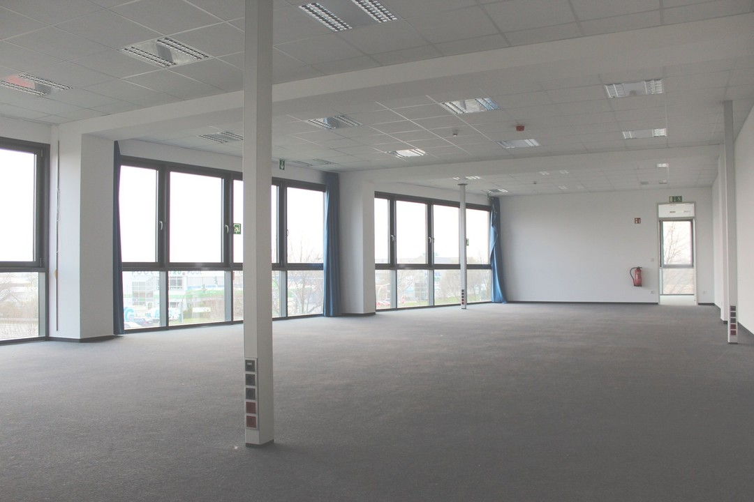 Moderne Büroflächen in Rheinbacher Gewerbegebiet