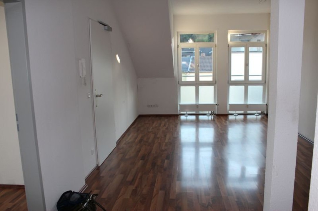 Moderne Büro- oder Praxisräumlichkeiten im Herzen von Remagen!