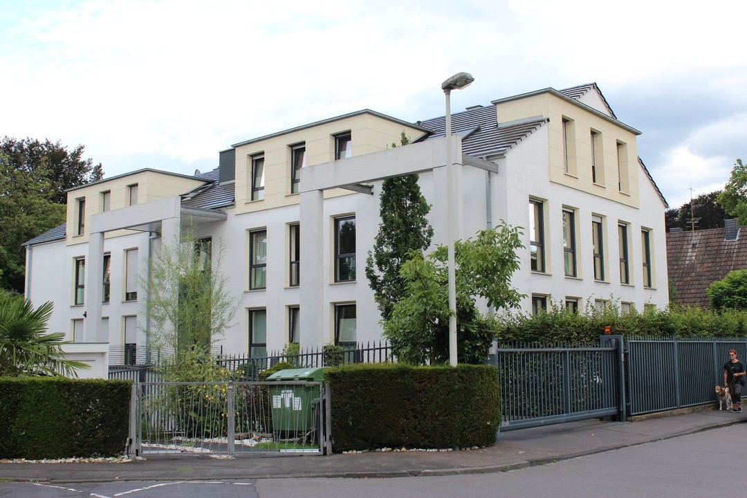 Ihr neues Domizil in Rheinnähe! Großzügige 4 Zimmer Wohnung in Neubauqualität!