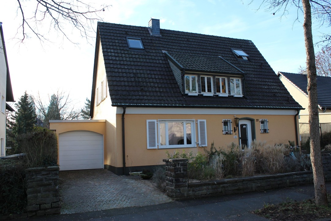 Charmantes Einfamilienhaus mit viel Platz für Ihre Familie!