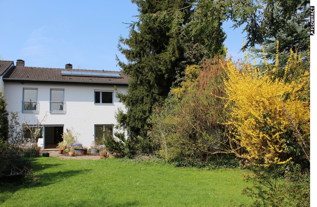 Einfamilienhaus in Bonn-Muffendorf! Viel Platz für Sie und Ihre Familie!