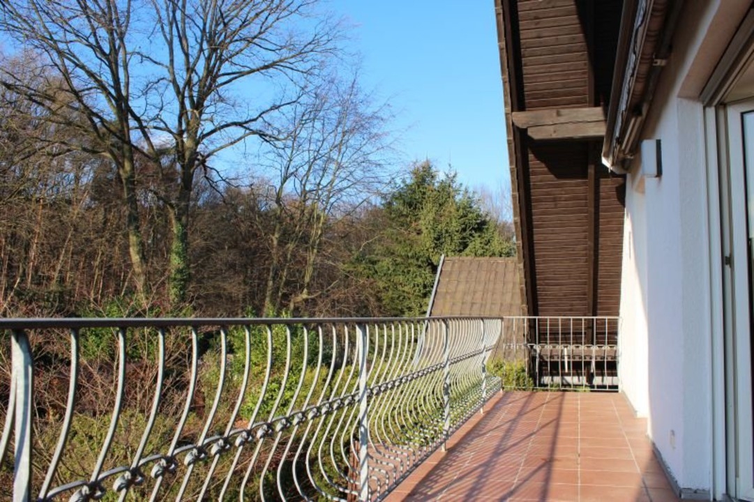 Helle, großzügige 3 Zimmer Wohnung in ruhiger Lage von Bad Godesberg!