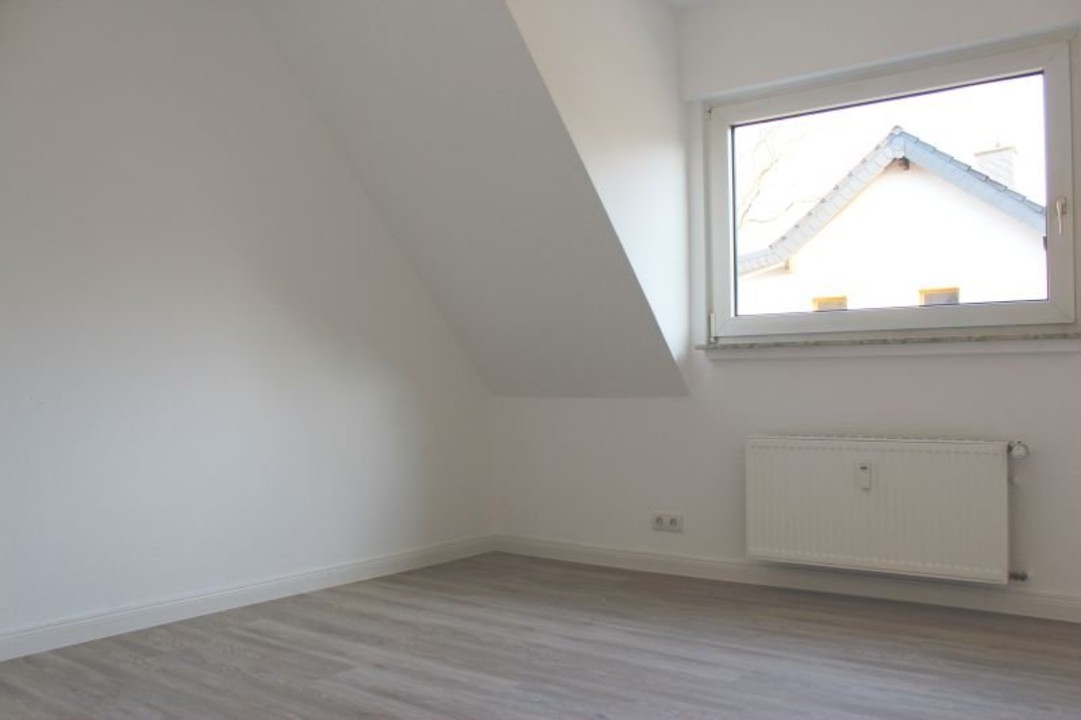 Helle, großzügige 3 Zimmer Wohnung in ruhiger Lage von Bad Godesberg!