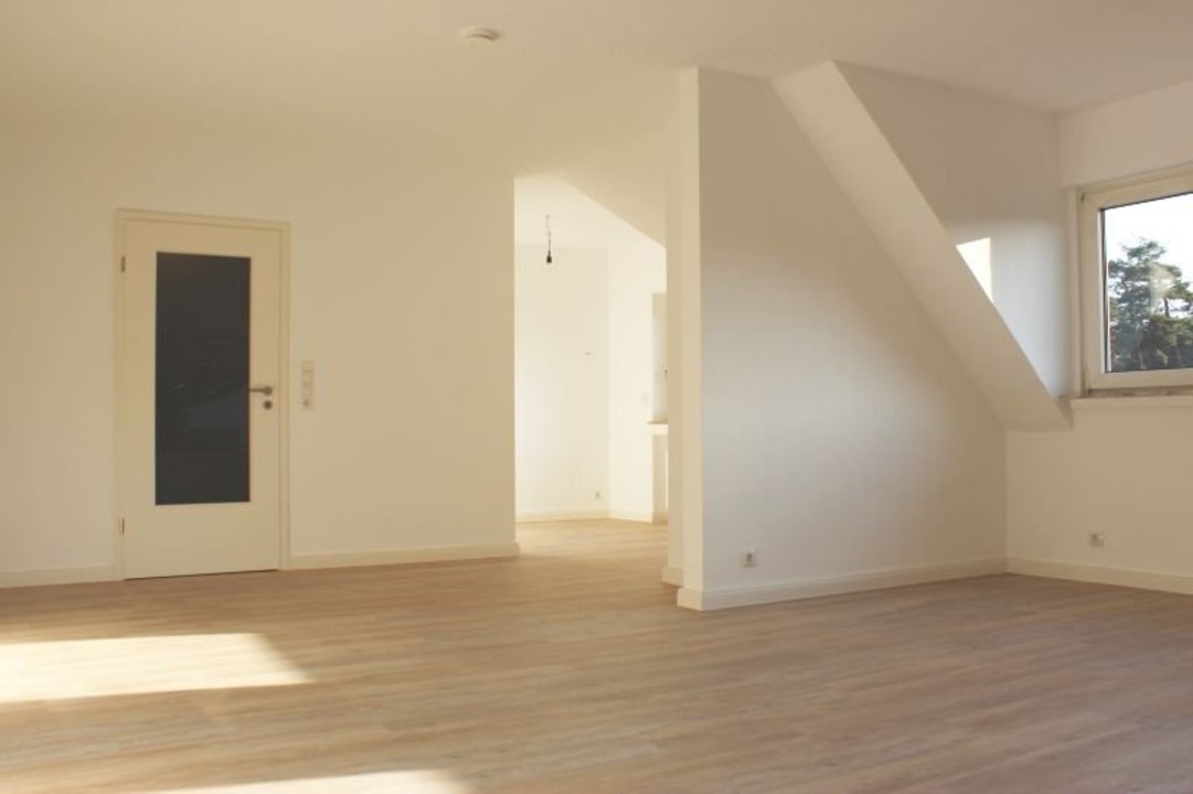 Helle, großzügige 3 Zimmer Wohnung in ruhiger Lage von Bad Godesberg!