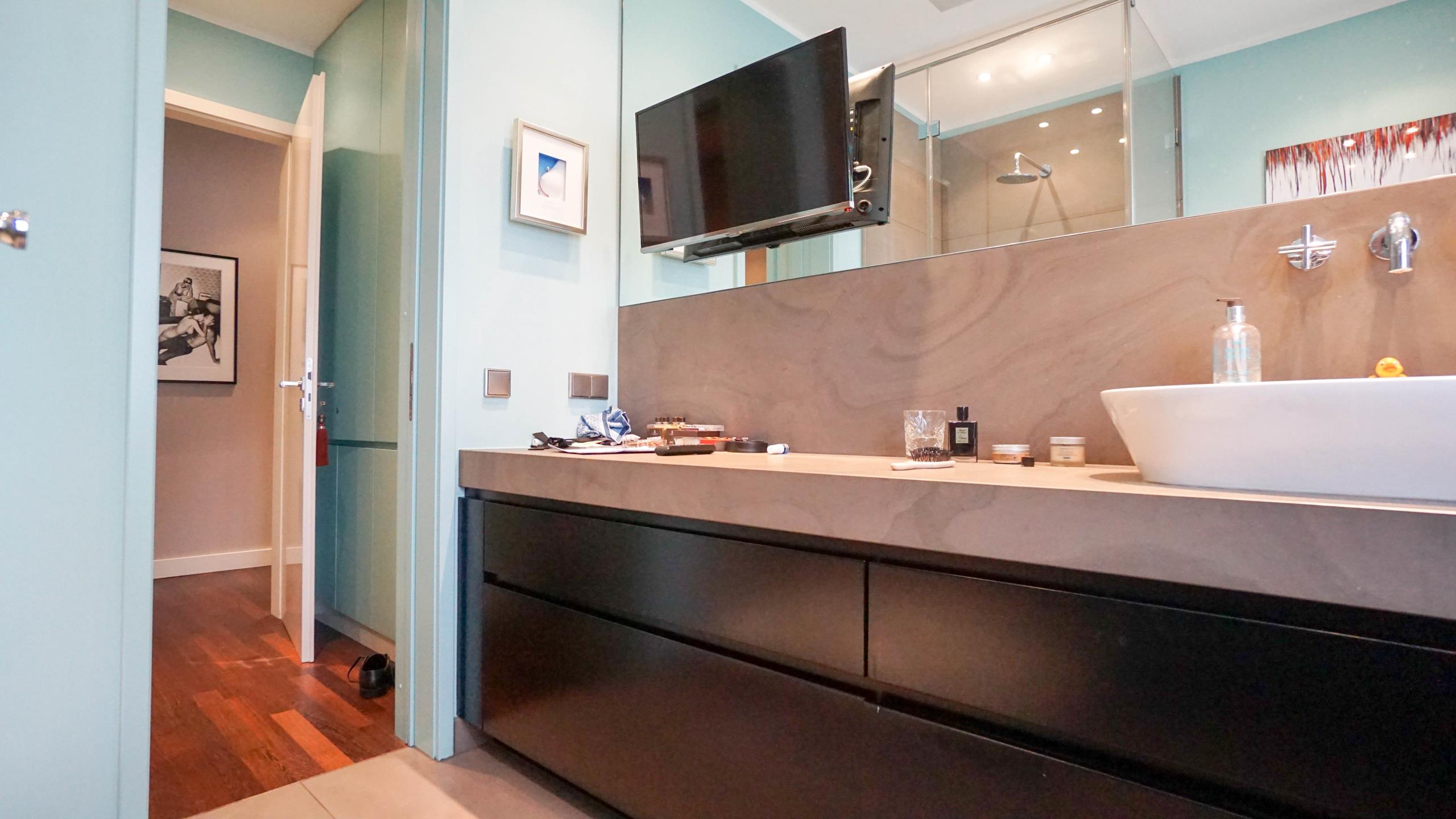 Exklusive 3-Zimmer Wohnung mit Balkon Düsseldorf-Oberkassel
