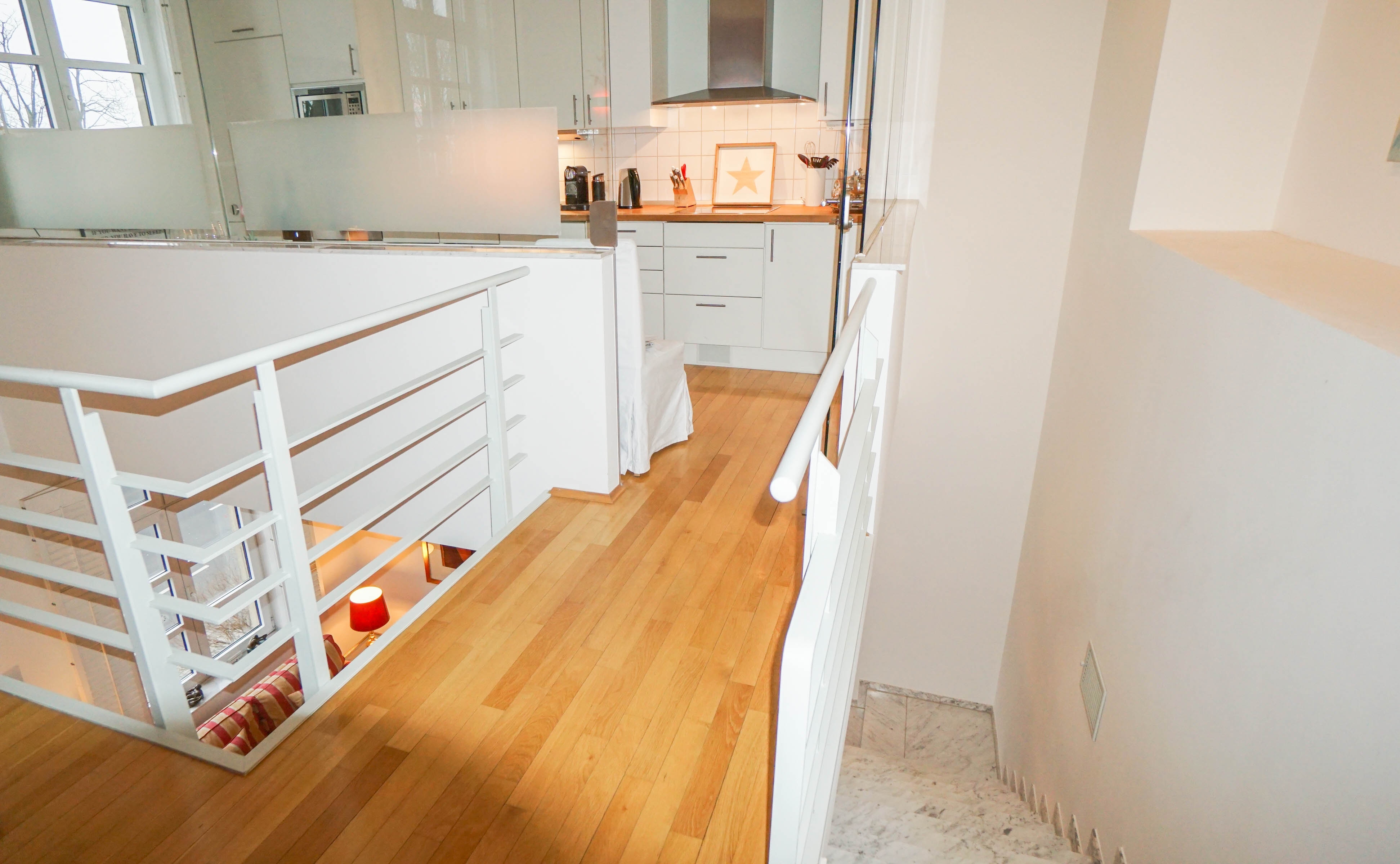 Düsseldorf-Rheinfront: Exklusive Maisonette-Wohnung auf der Cecilienallee!