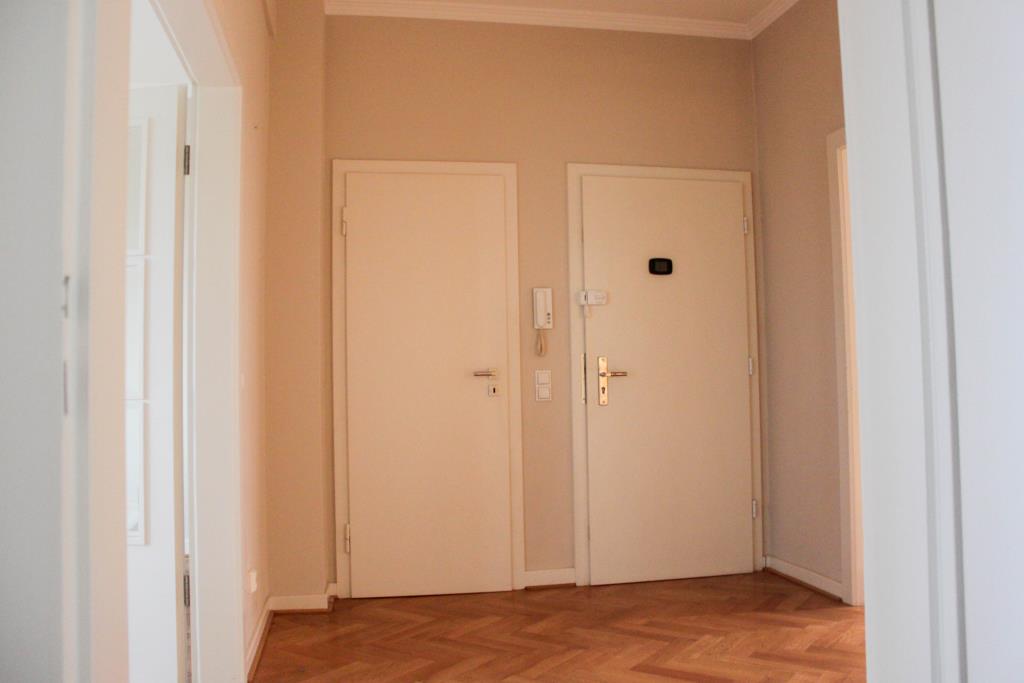 Luxus-Wohnung an der Cecilienallee-Rheinfront