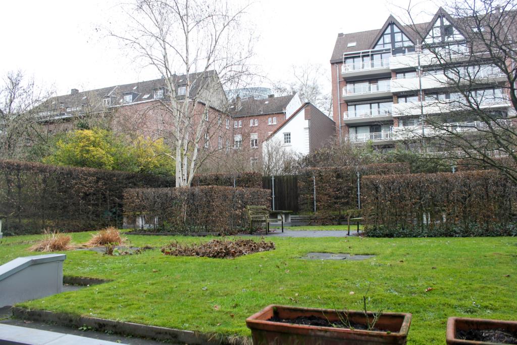 Luxus-Wohnung an der Cecilienallee-Rheinfront