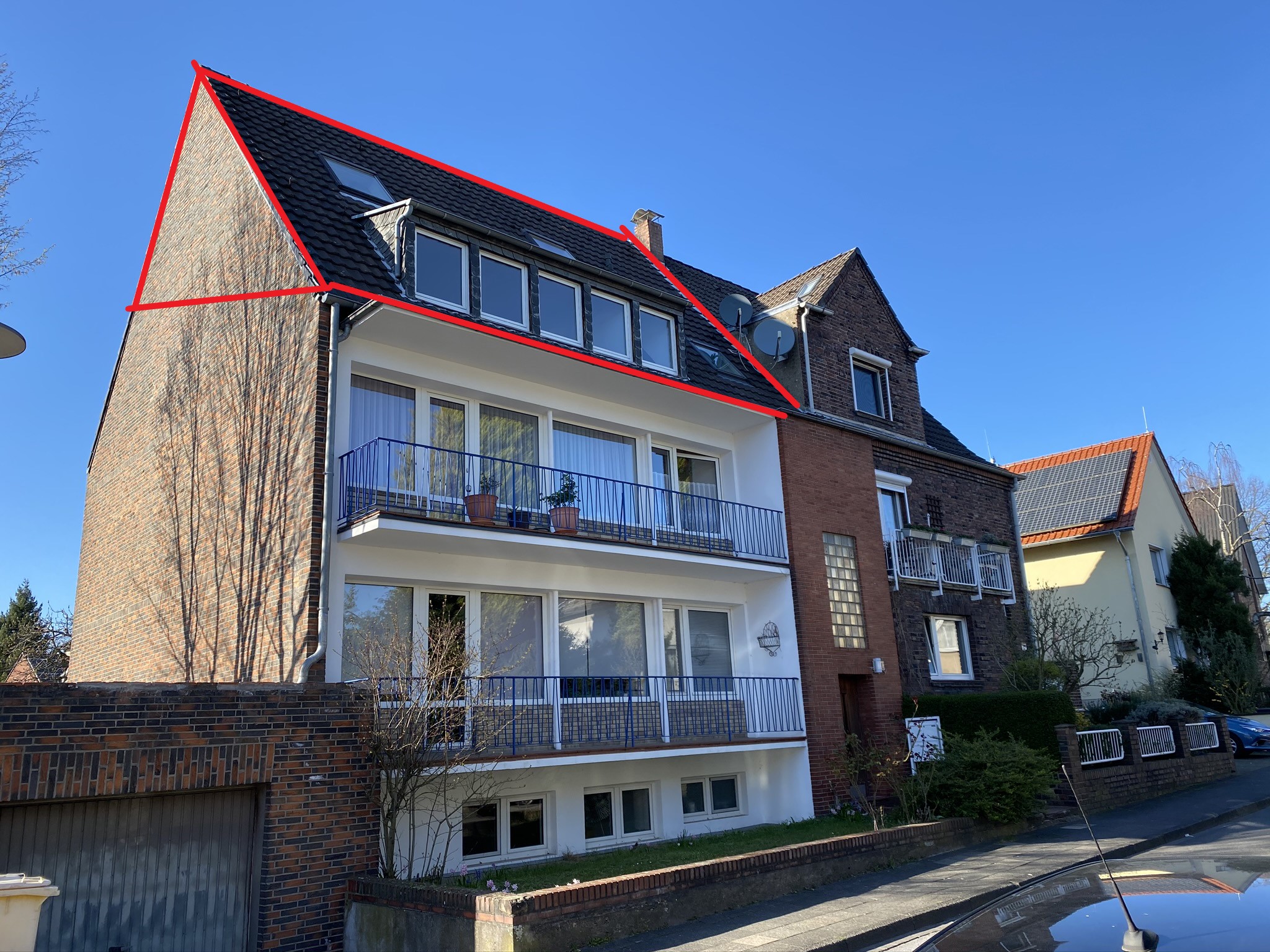 Gemütliche 3-4 Zimmer Dachgeschoss-Maisonettewohnung mit ausgebautem Spitzboden