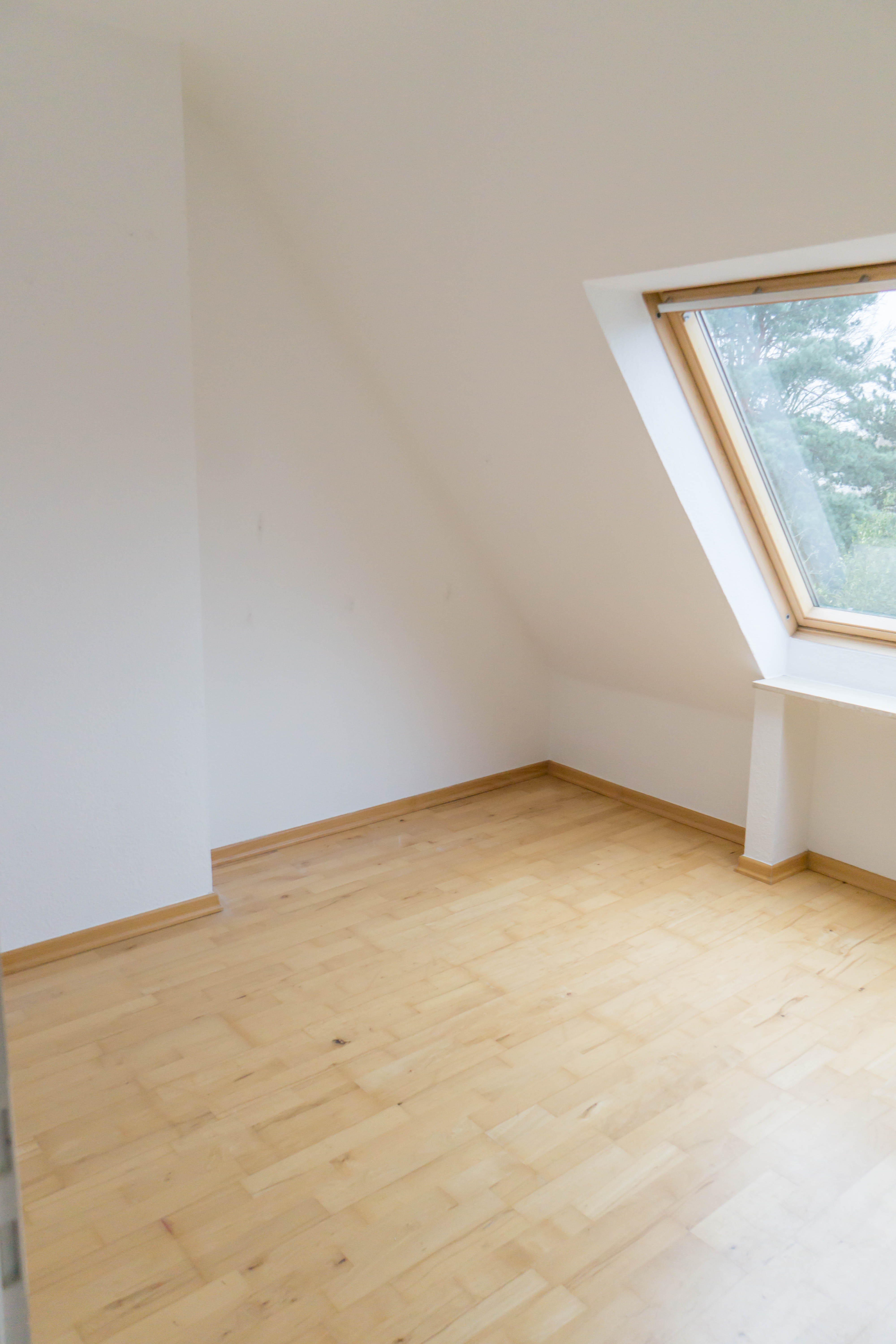 Gemütliche 3-4 Zimmer Dachgeschoss-Maisonettewohnung mit ausgebautem Spitzboden