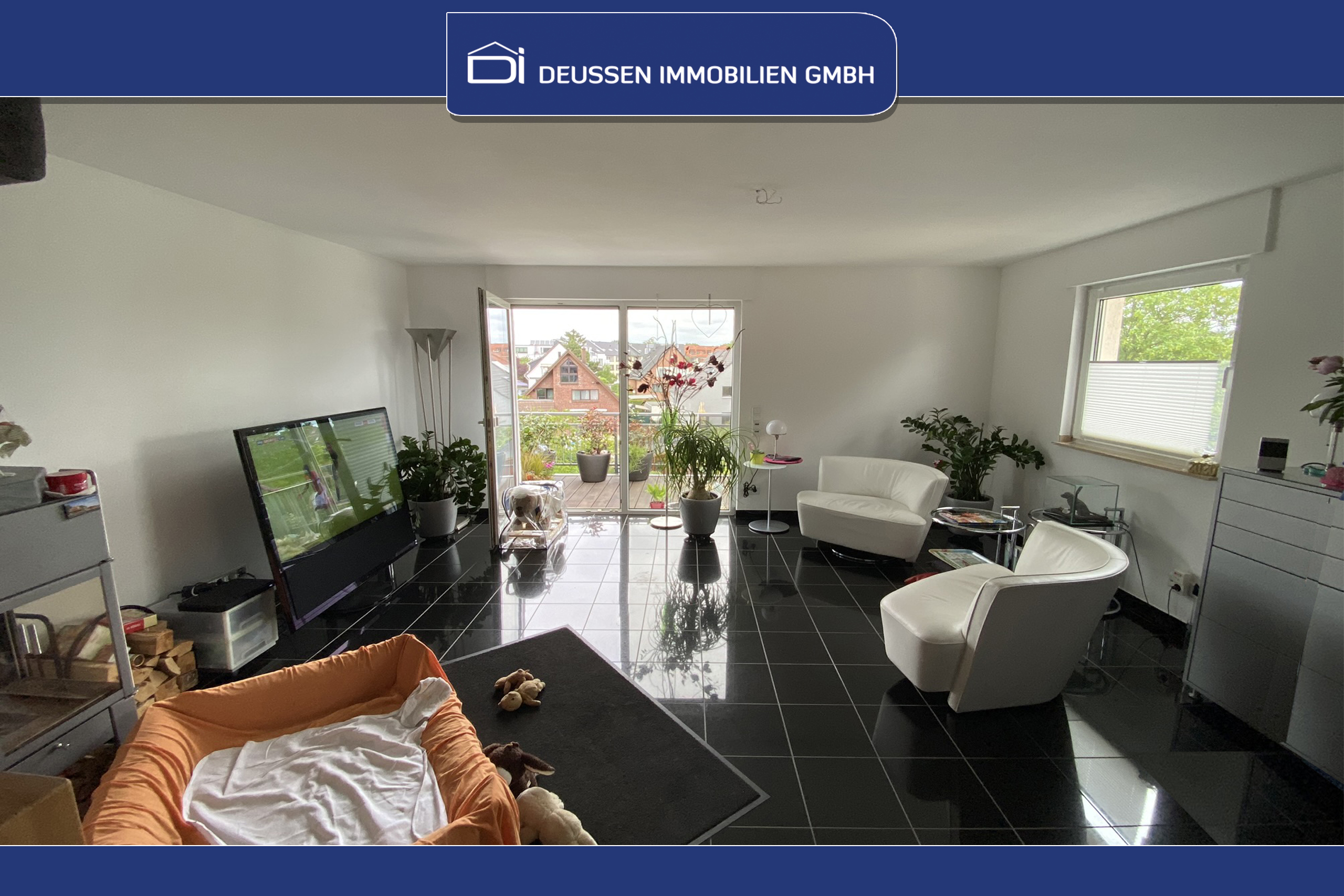Attraktive, top-gepflegte Maisonettewohnung mit 2 Dachterrassen