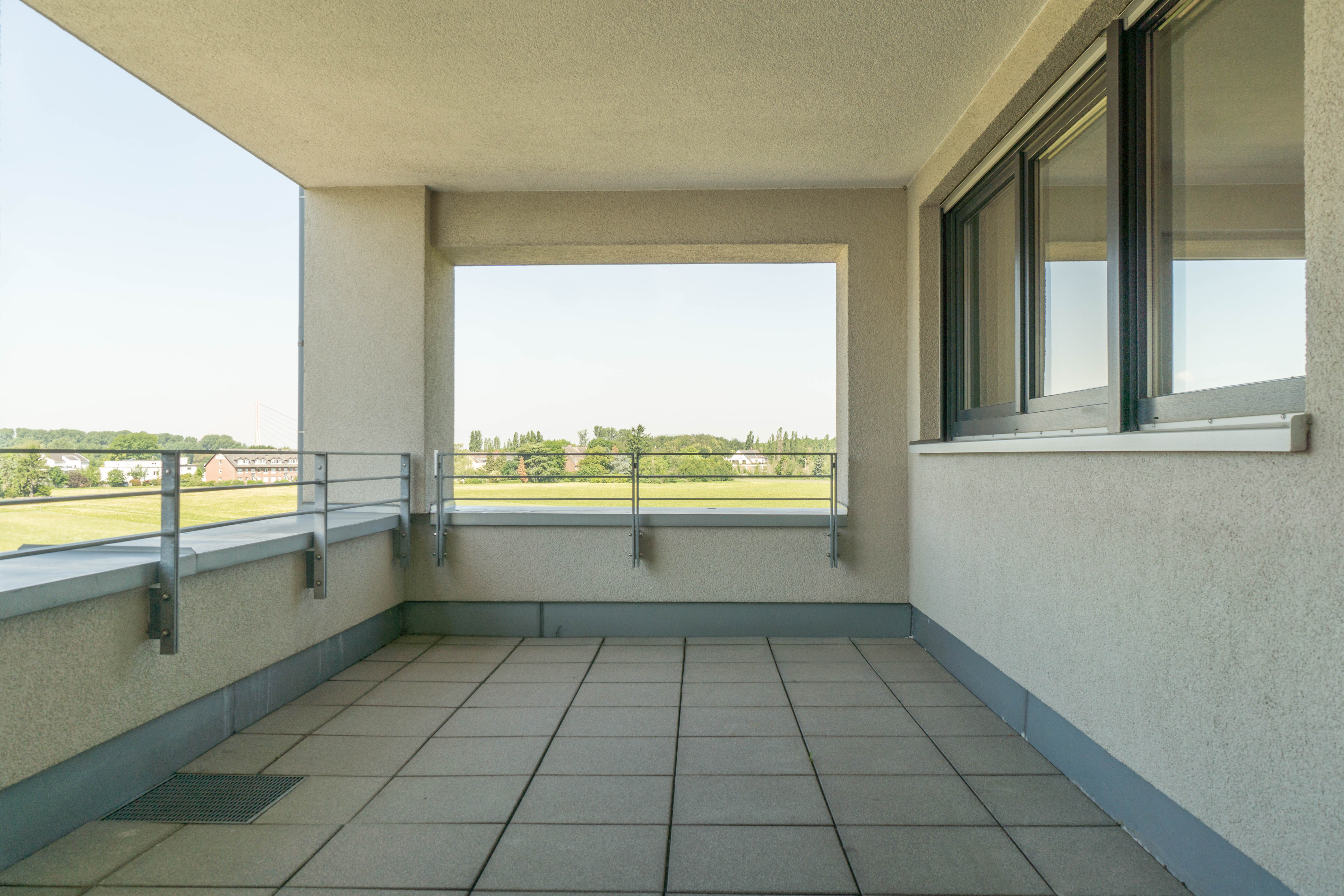 4-Zimmer-Maisonettewohnung im Dachgeschoss mit gehobener Ausstattung in ruhiger Lage