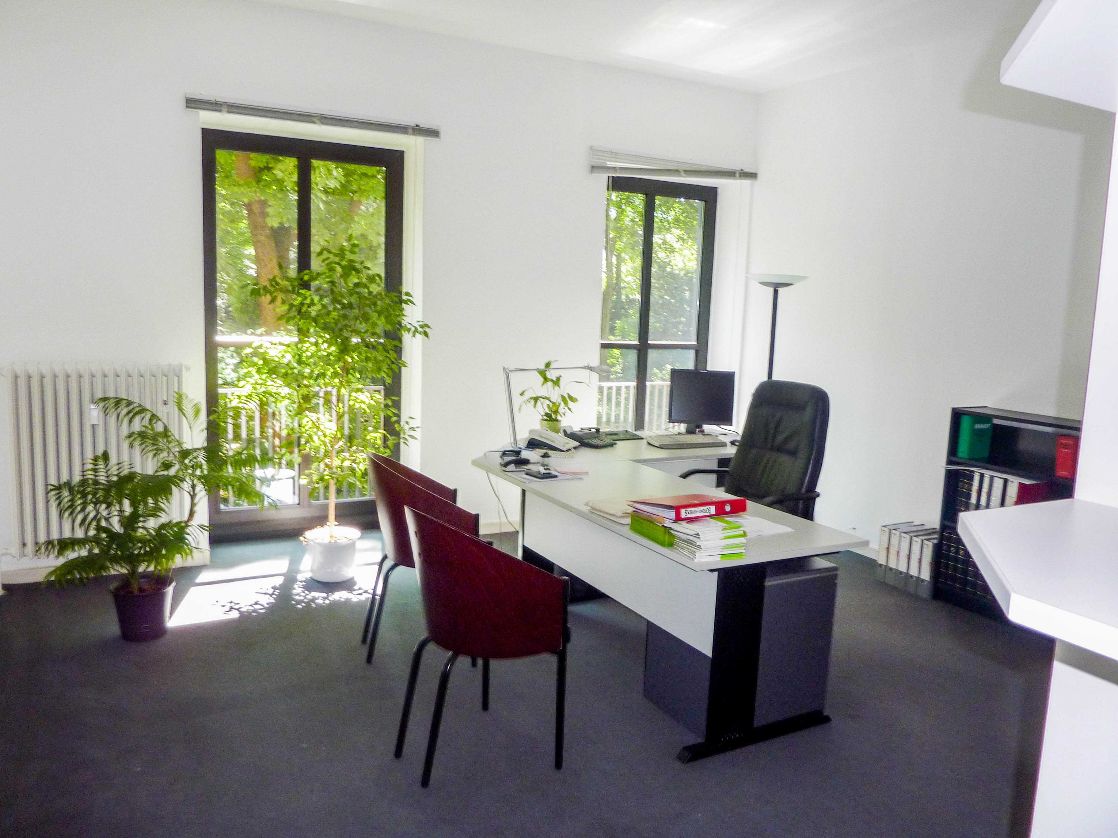 Erstklassige Lage! Repräsentative Bürofläche am Hofgarten mit Blick zum Rhein