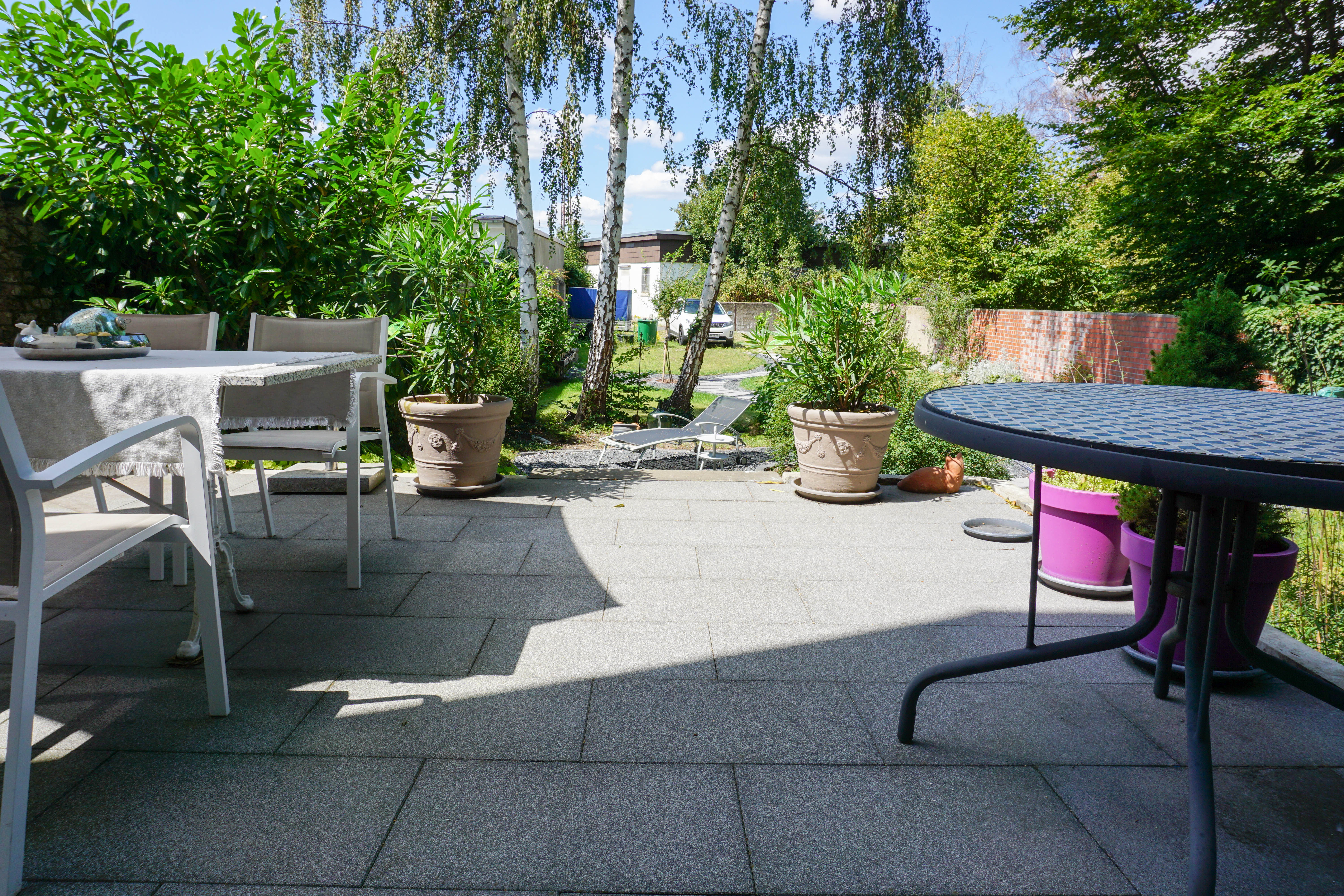 MUST-HAVE für Individualisten: 200 m² LOFT zzgl. 2 Whg./Einfamilienhaus mit weitläufigem Grundstück