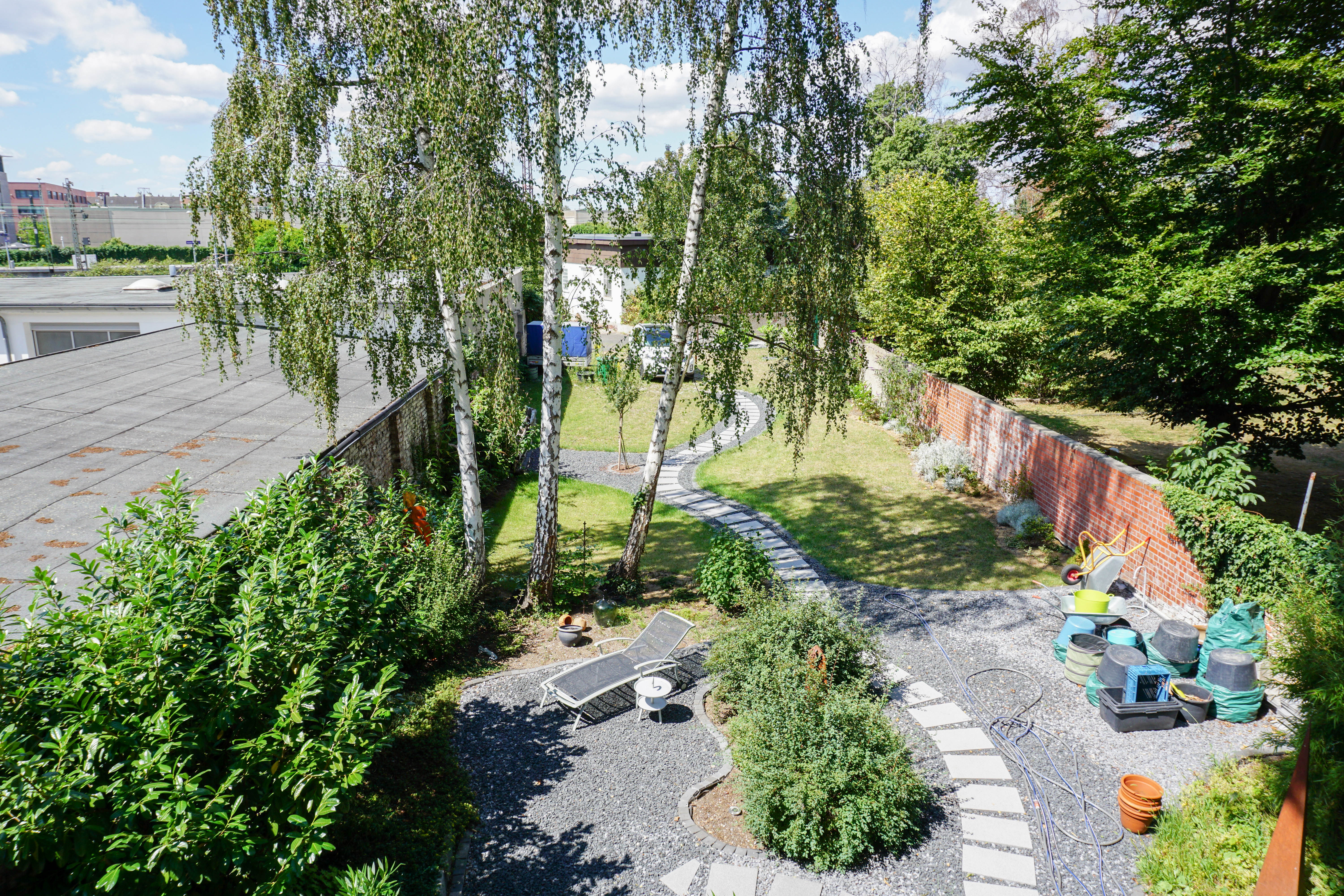 MUST-HAVE für Individualisten: 200 m² LOFT zzgl. 2 Whg./Einfamilienhaus mit weitläufigem Grundstück