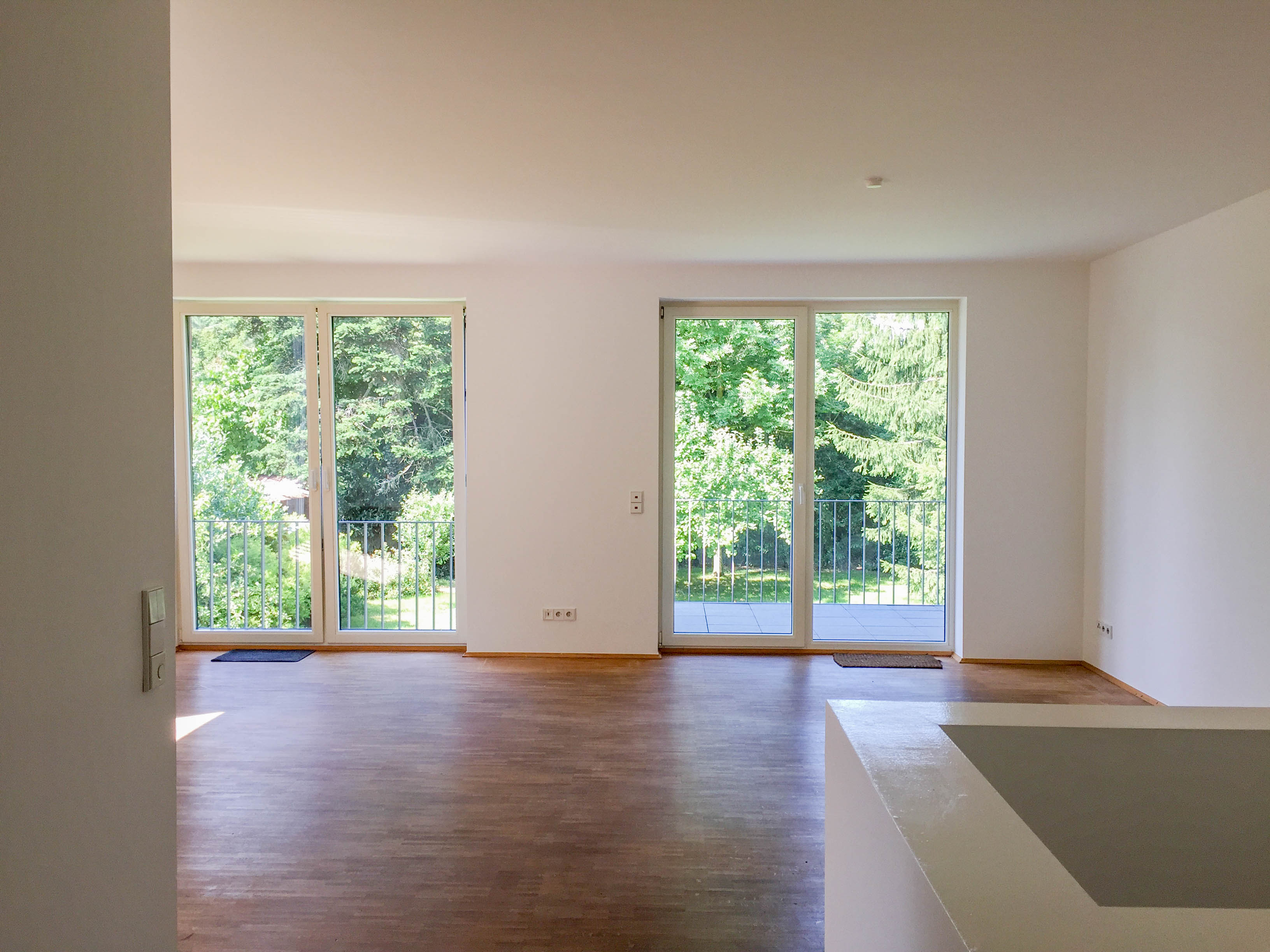 Stadtzentrales Wohnen in der Nähe des Medienhafens! Moderne Maisonette-Wohnung mit Garten