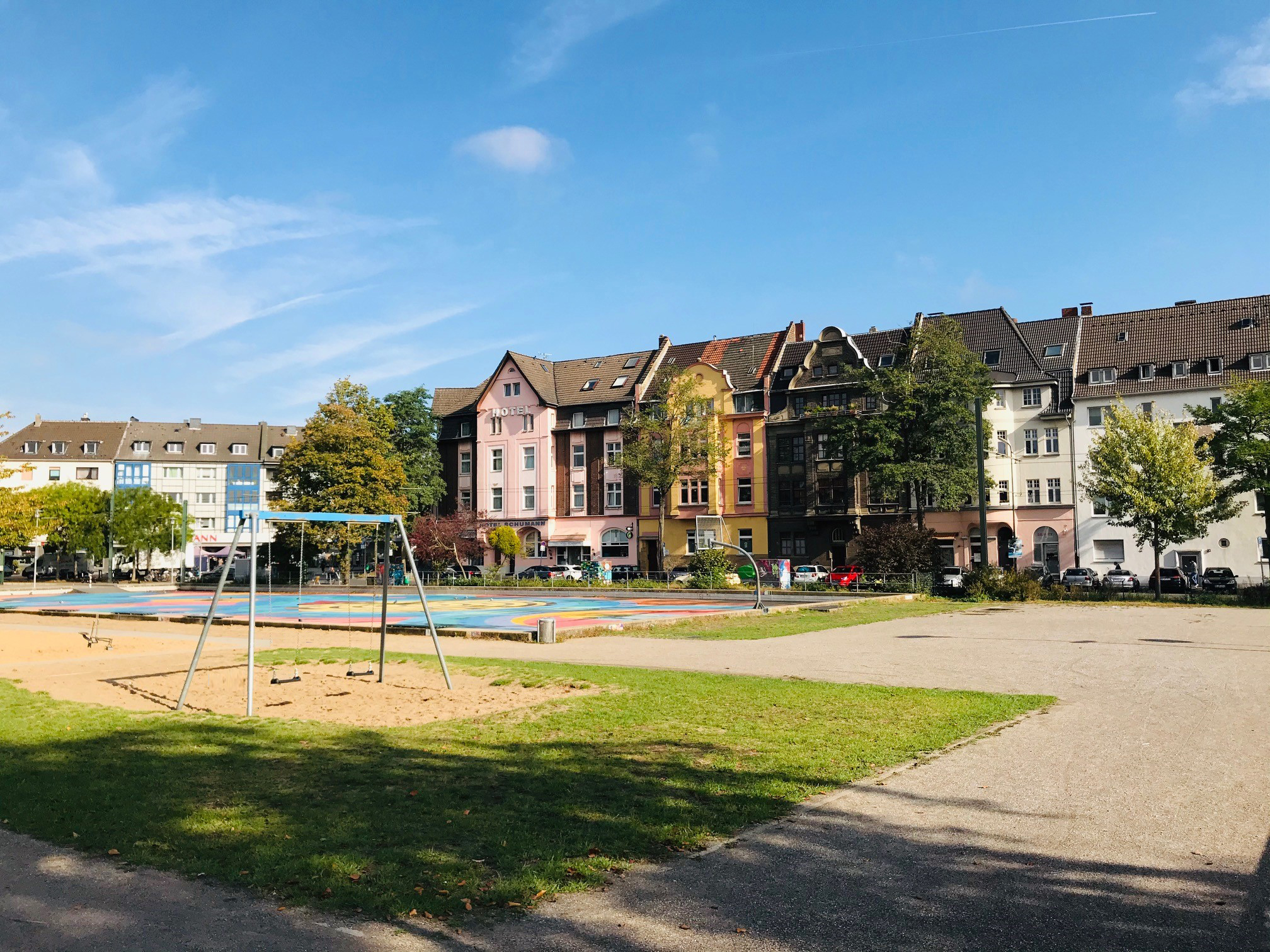 Kleine Welt ganz groß - 2-Zimmer Wohnung mit offener Küche und großem Balkon in sehr zentraler Lage