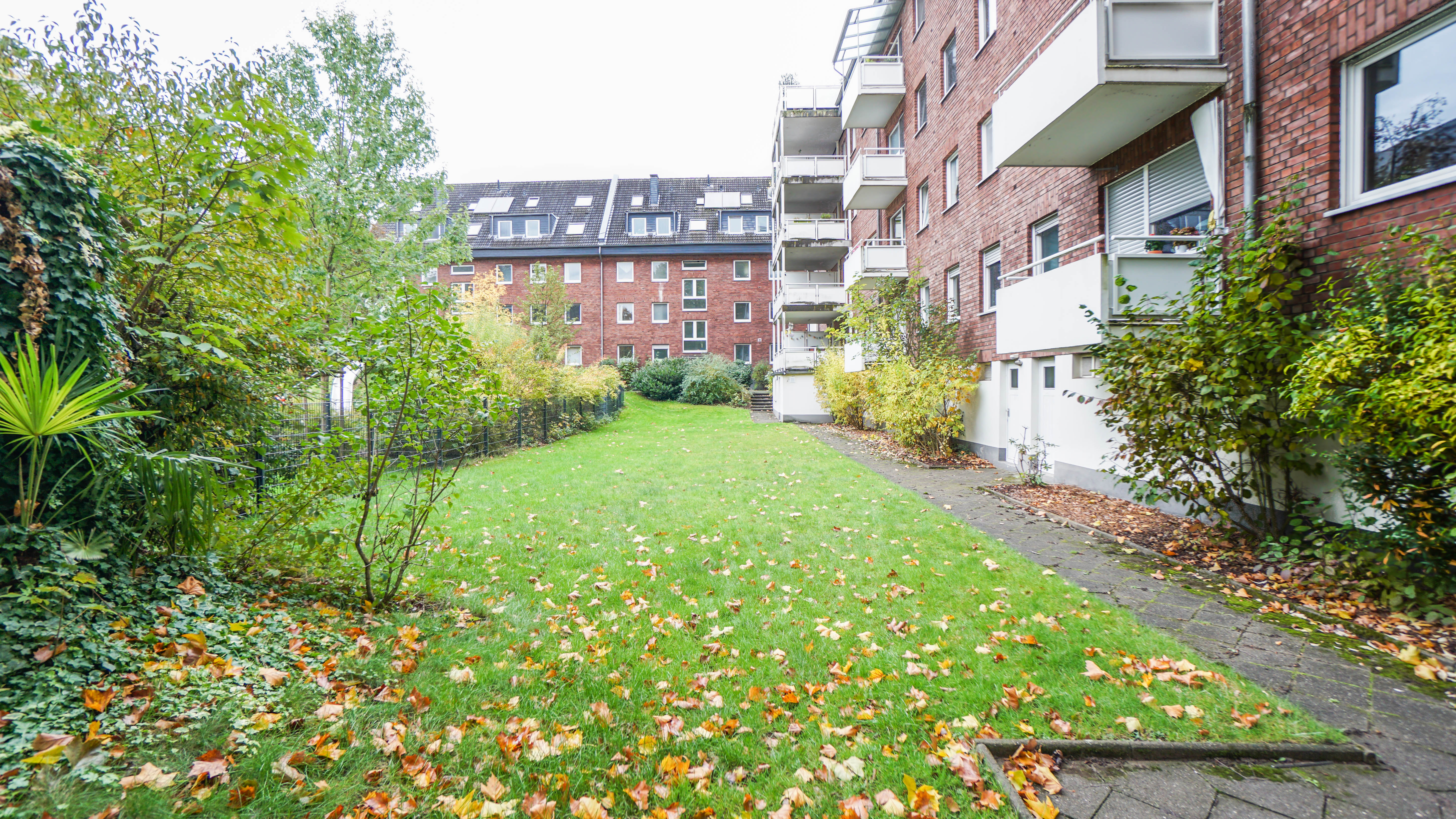 Geräumige Paarwohnung mit 2 Balkonen in ruhiger Lage