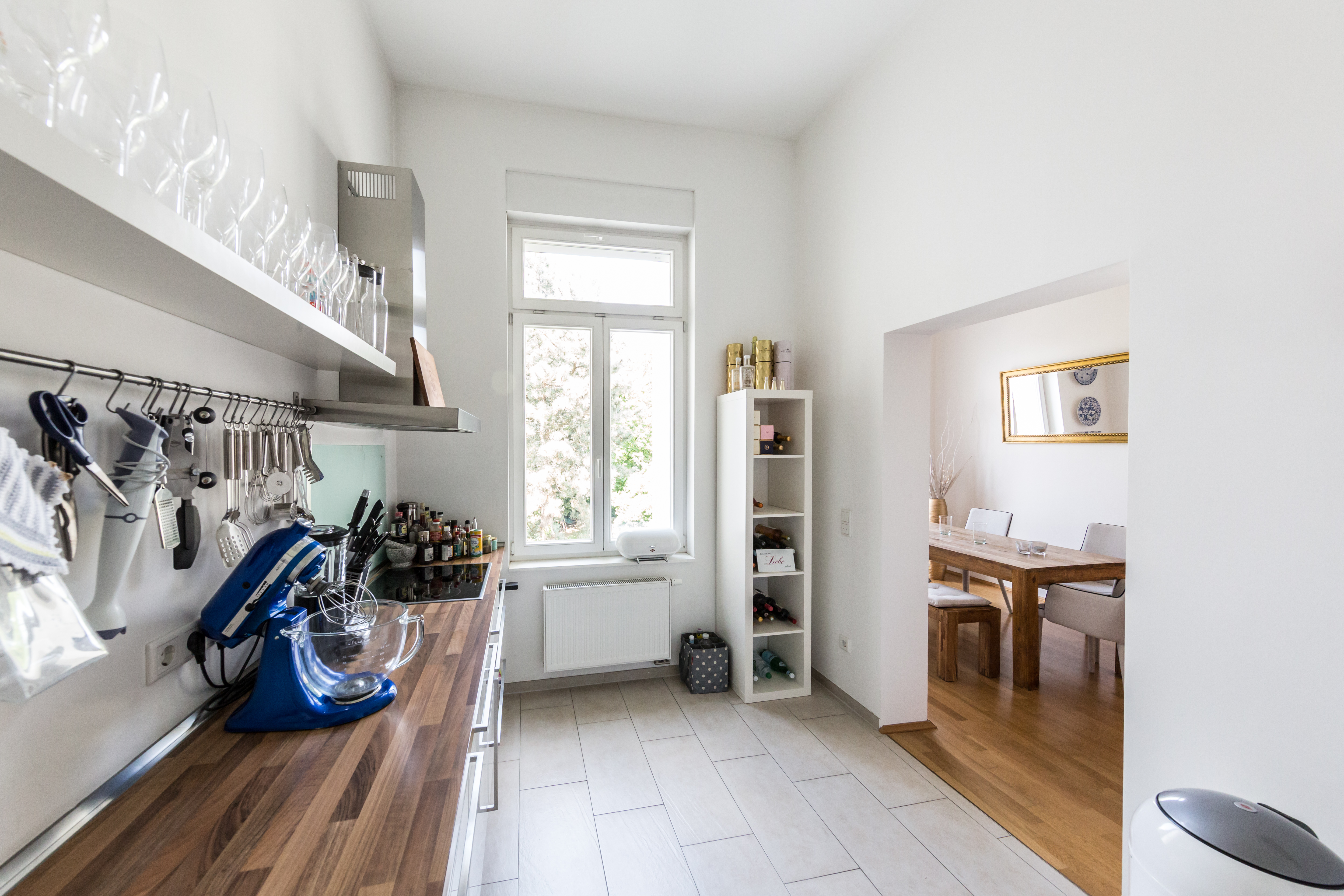 D´dorf-Unterbilk - Wunderschöne Altbauwohnung mit hohen Decken, herrlichen Stuck und Terrasse
