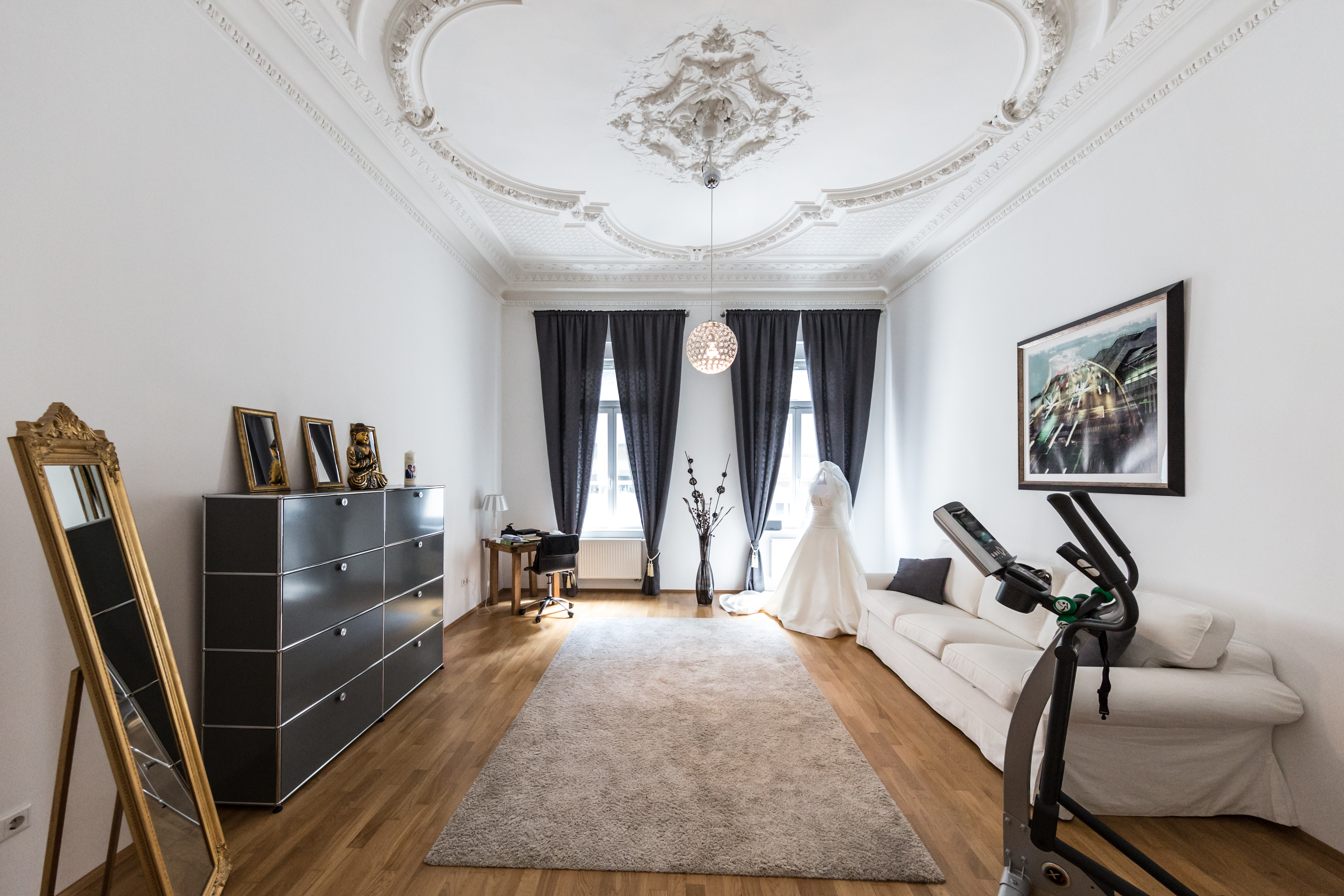 D´dorf-Unterbilk - Wunderschöne Altbauwohnung mit hohen Decken, herrlichen Stuck und Terrasse