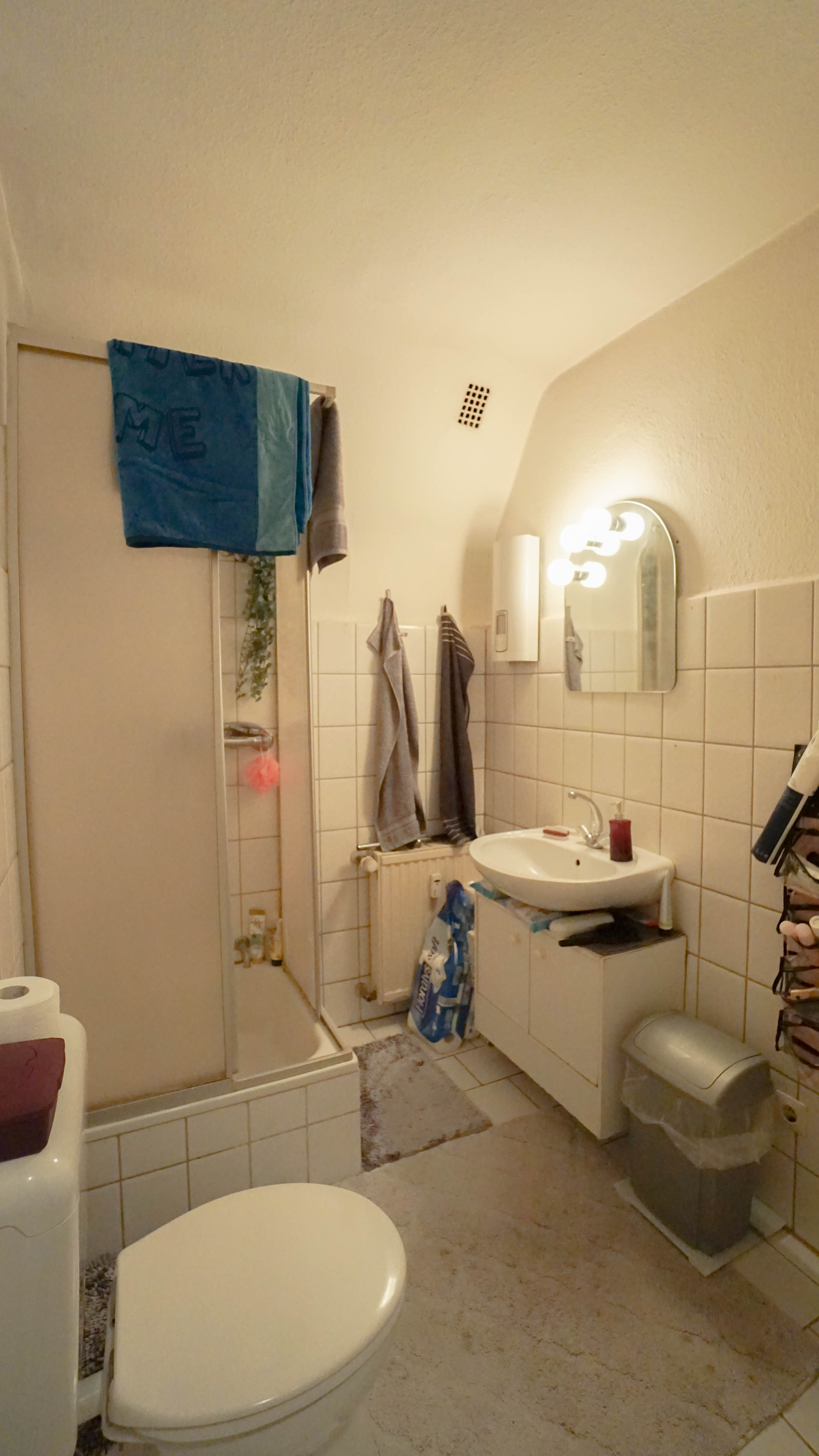 Dieser Preis ist HEISS! Clever investieren in Düsseldorf: DG Wohnung in Rath