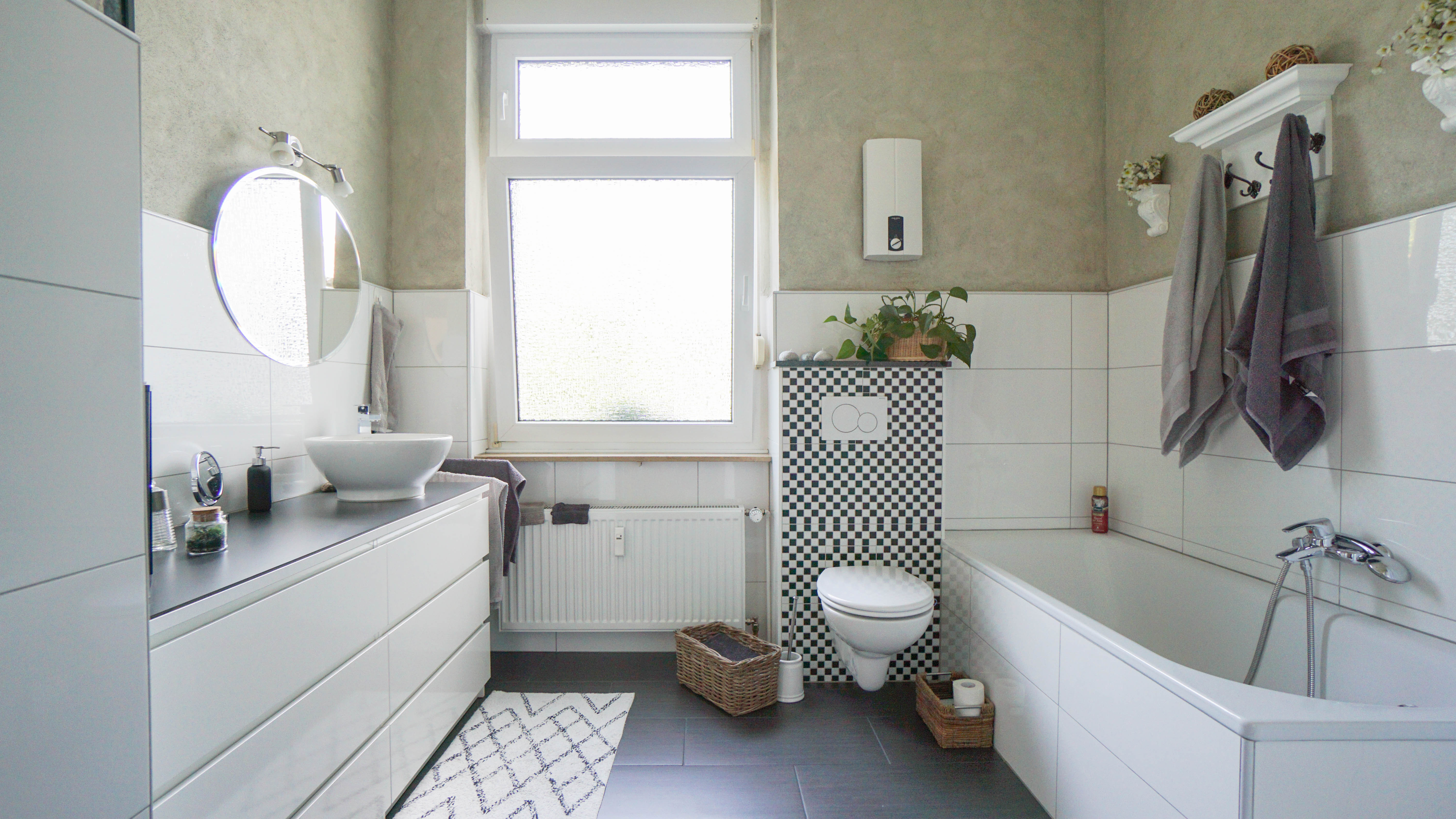 * RESERVIERT * vollvermietetes Mehrfamilienhaus: Stilaltbau mit Mietsteigerungspotenzial