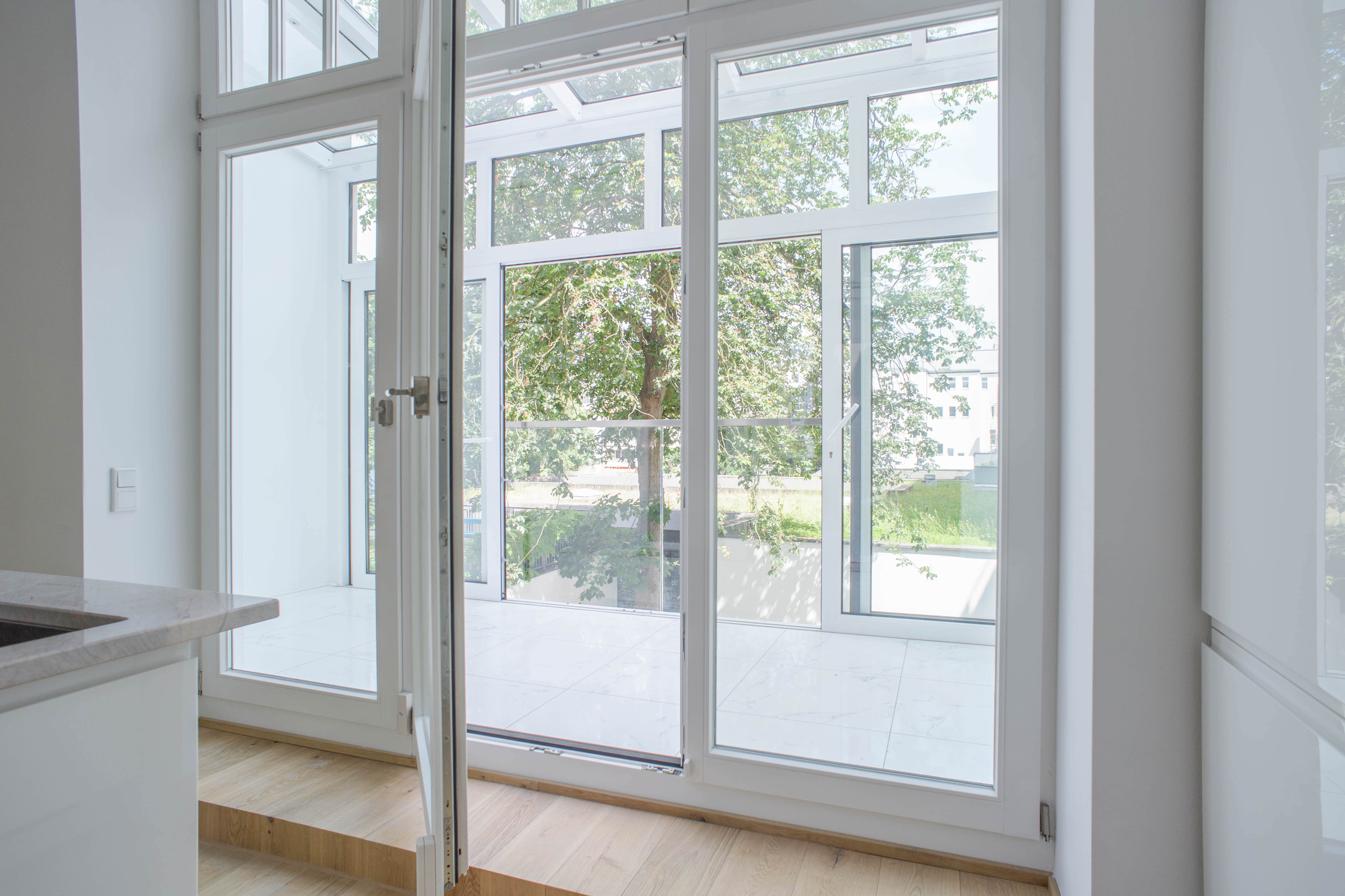 Luxuriöse Altbau-Stadtvilla mit spektakulärer Dachterrasse - EINSzigartig