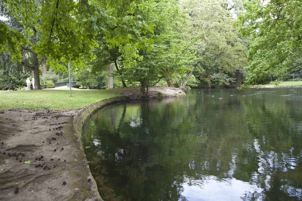 Sehr schöne 2-Zimmer-Singlewohnung mit Blick in den Floragarten!