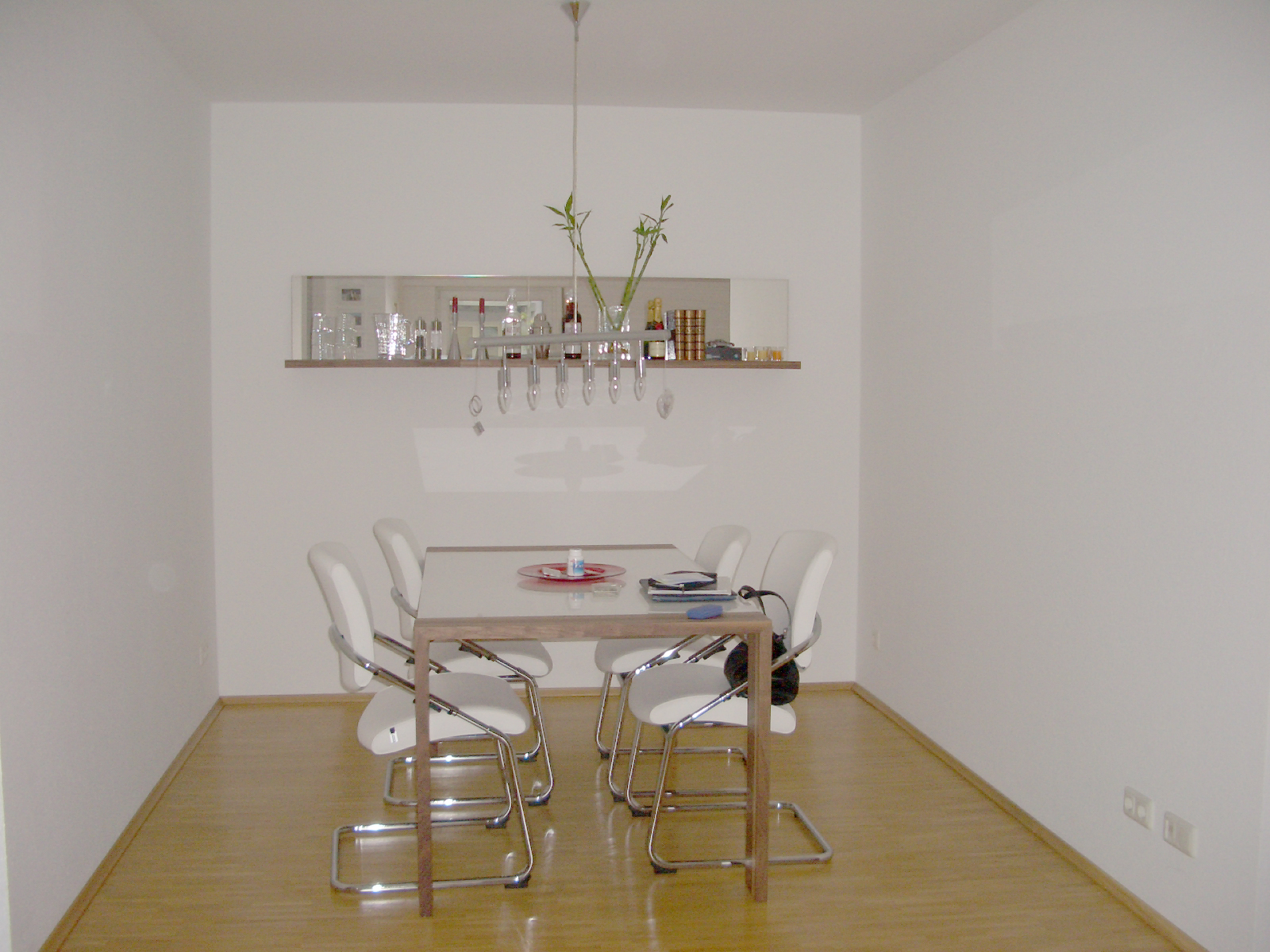 Sehr schöne 2-Zimmer-Singlewohnung mit Blick in den Floragarten!