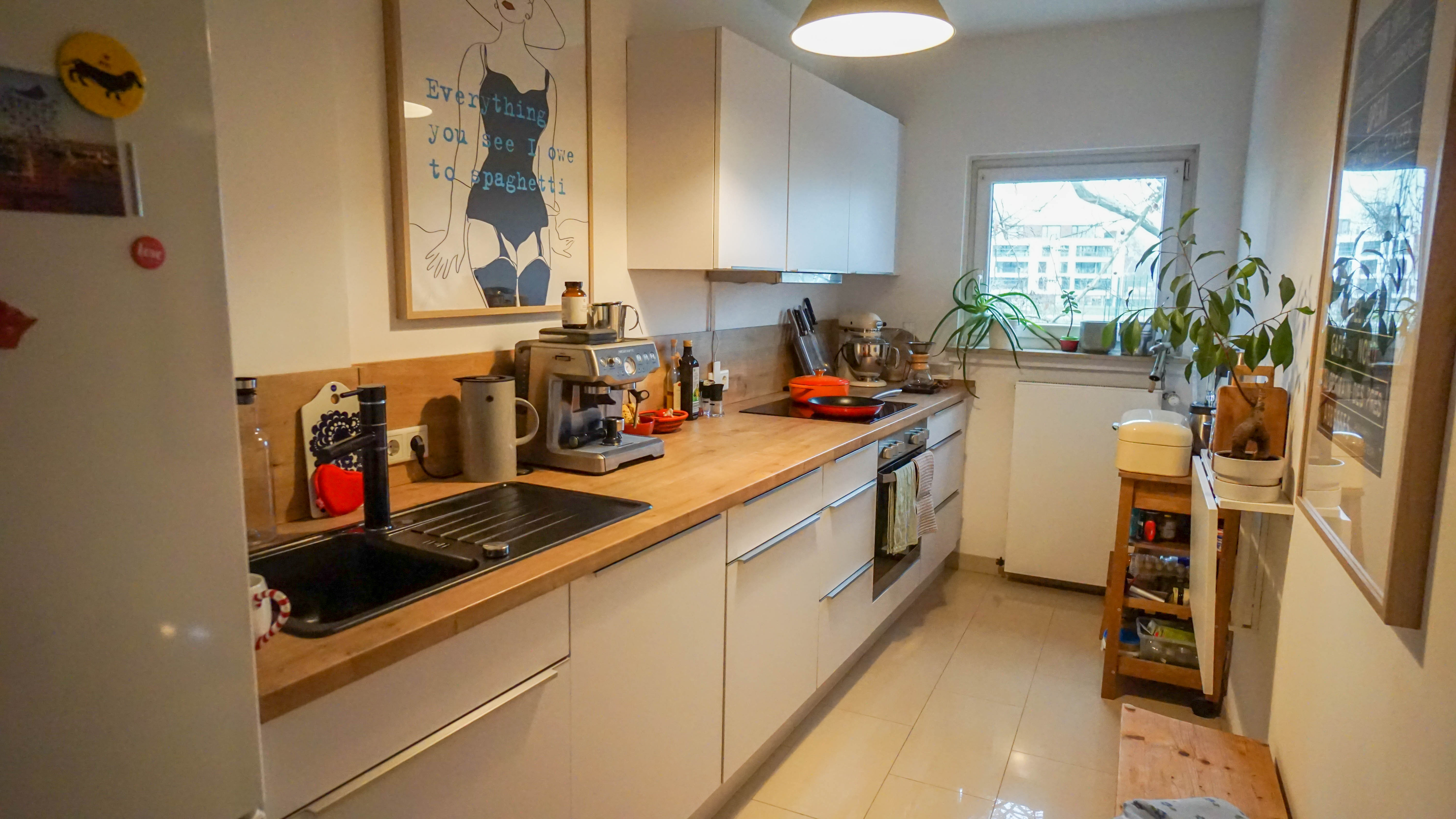 Kernsanierte 3 Zimmer Eigentumswohnung mit großem Südbalkon in Unterbilk