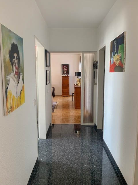 Faktor 28 ! Wohn- und Geschäftshaus mit modernisierten Wohnungen und Mietsteigerungspotenzial