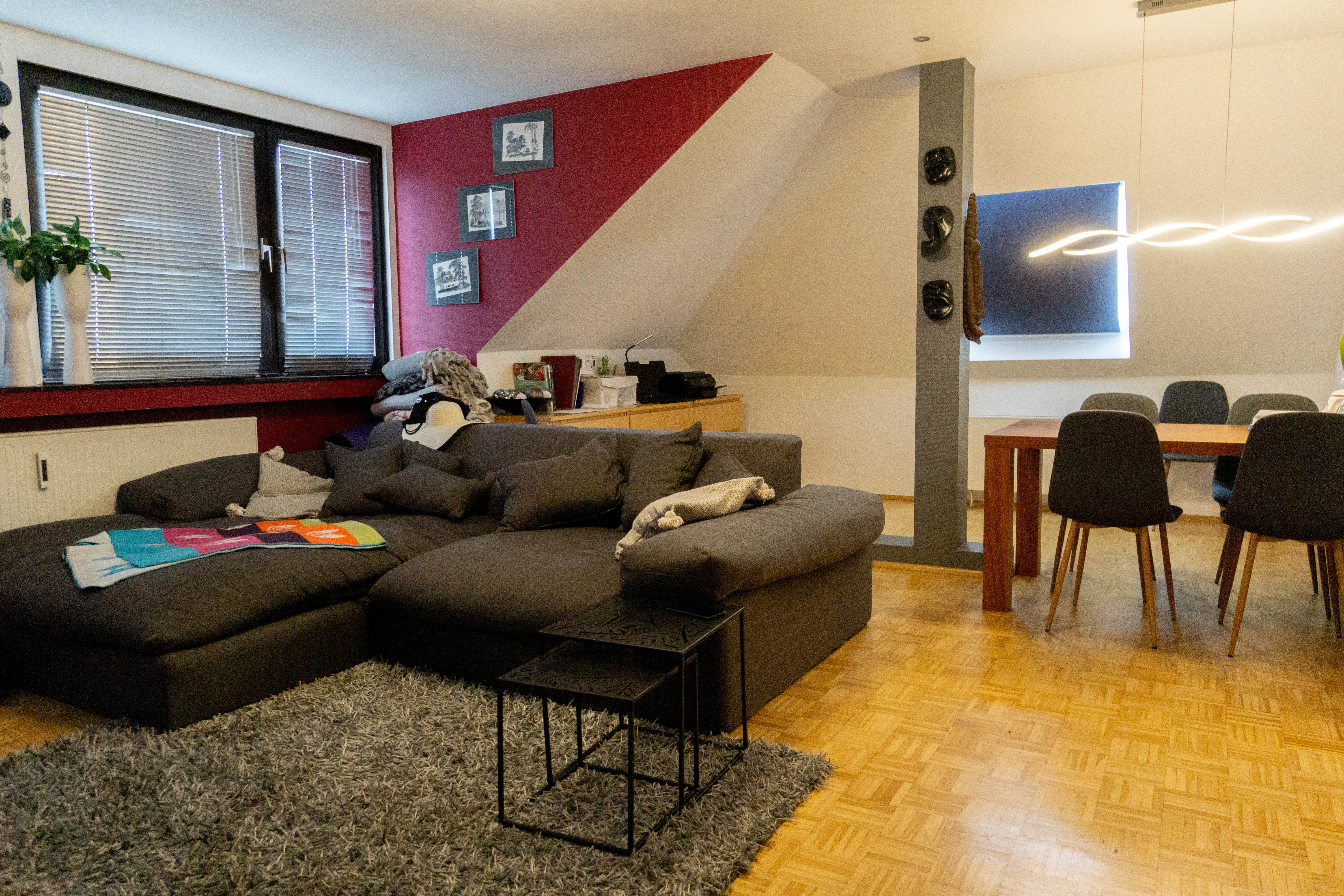 Faktor 28 ! Wohn- und Geschäftshaus mit modernisierten Wohnungen und Mietsteigerungspotenzial