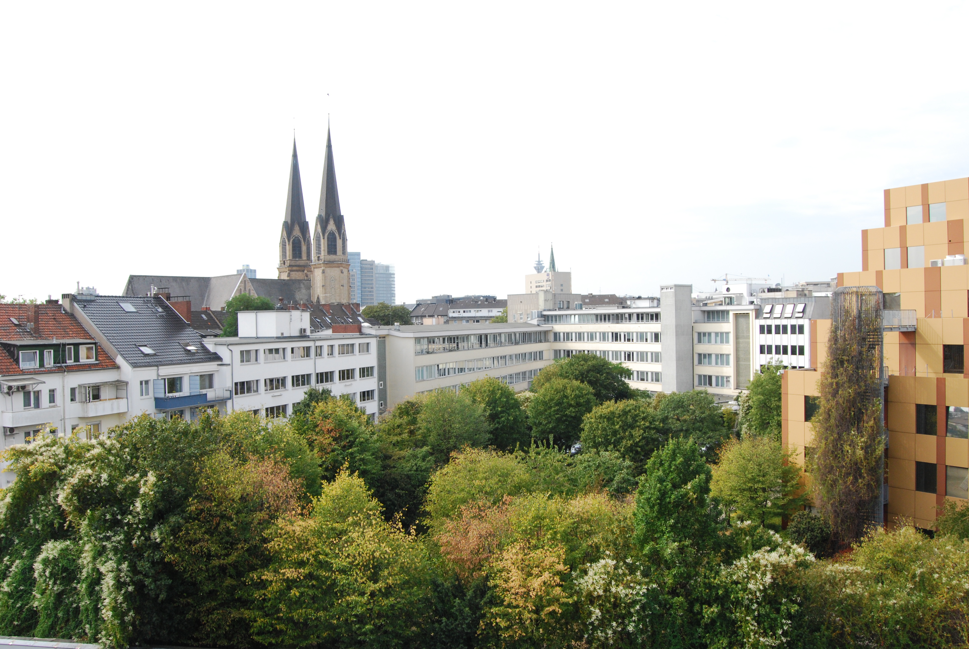 TOP-Wohnen in ruhiger und zentraler Lage in der Düsseldorfer-Innenstadt