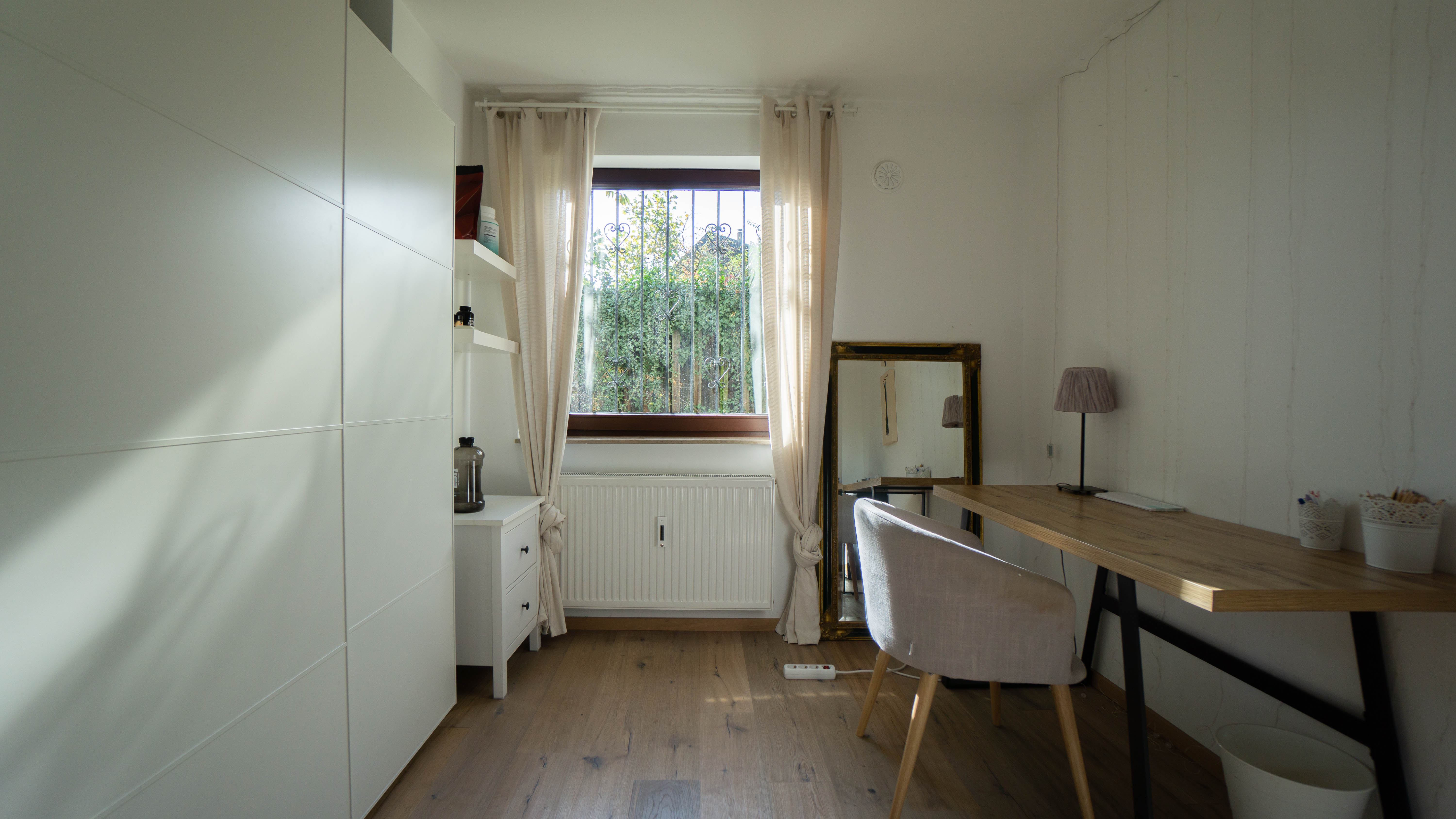 Eine Wohnung voller Gefühle! Einzugsbereite 4 Zi. EG Wohnung mit Traumgarten